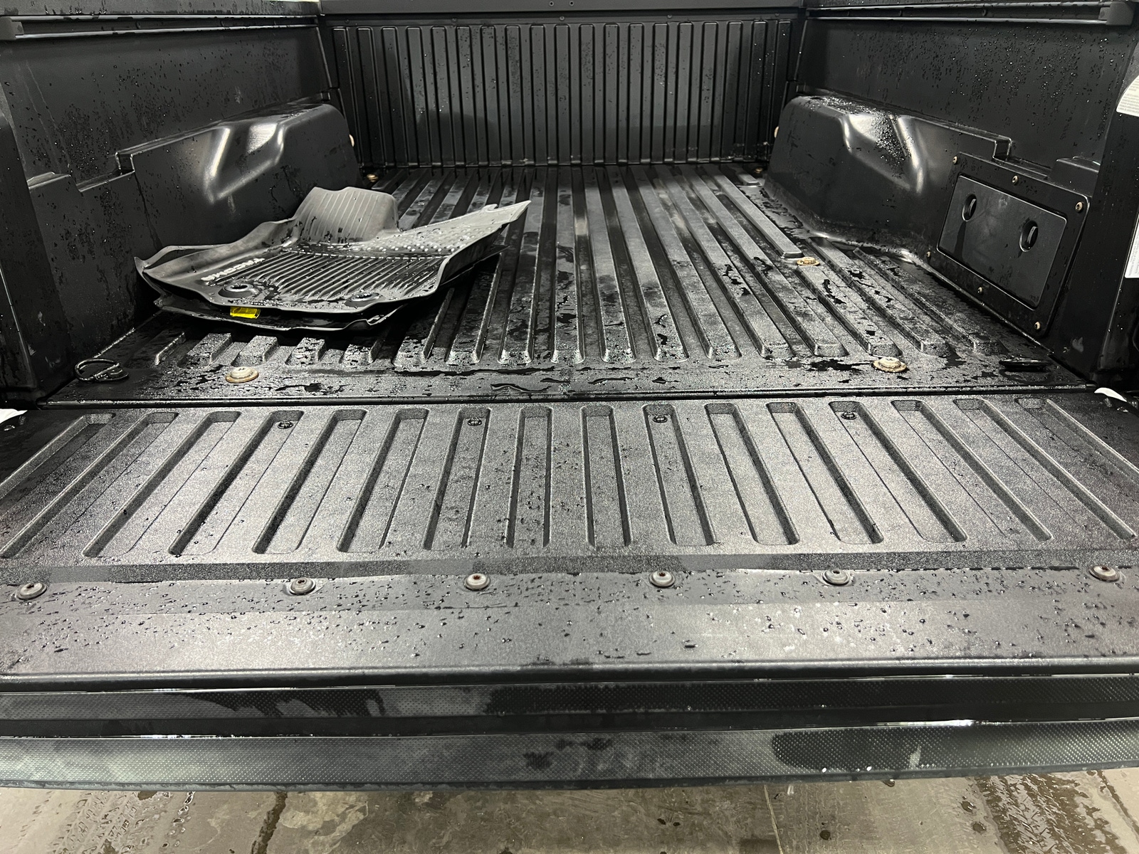 Thumbnail: 2020 Toyota Tacoma - 6