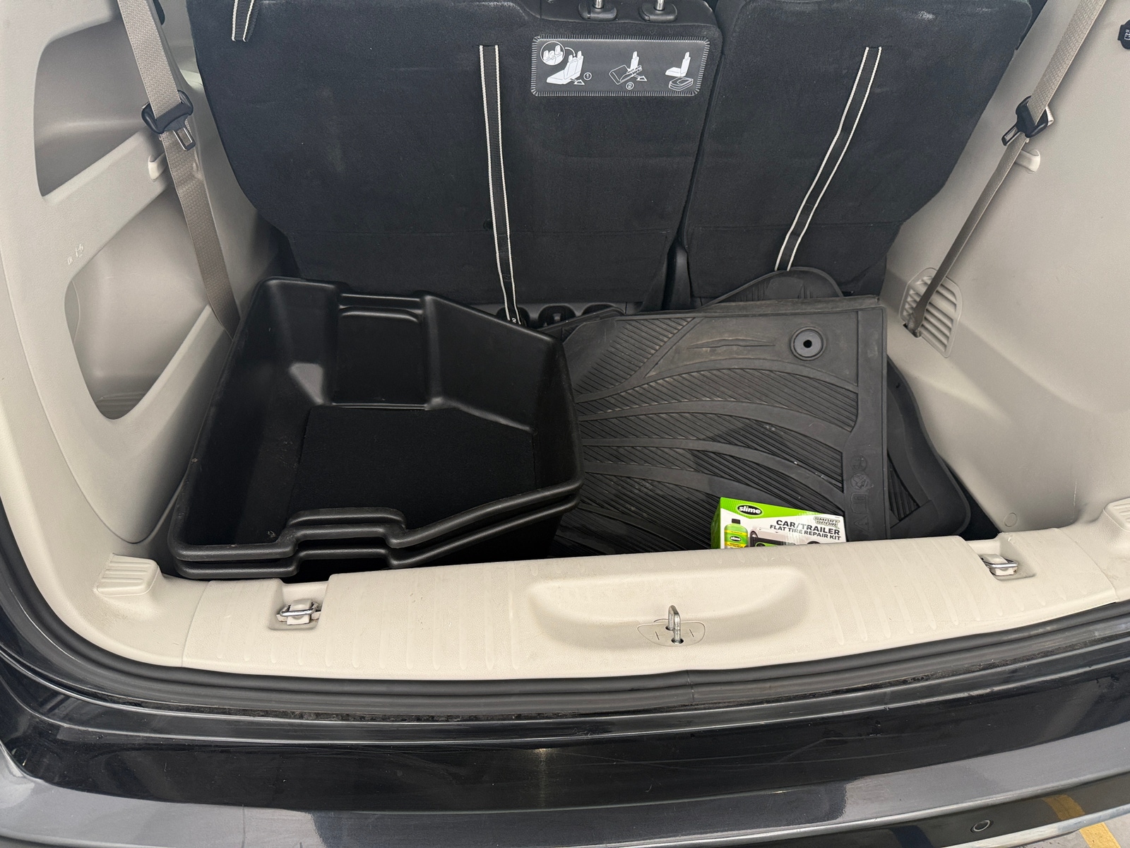 Thumbnail: 2019 Chrysler Pacifica - 6