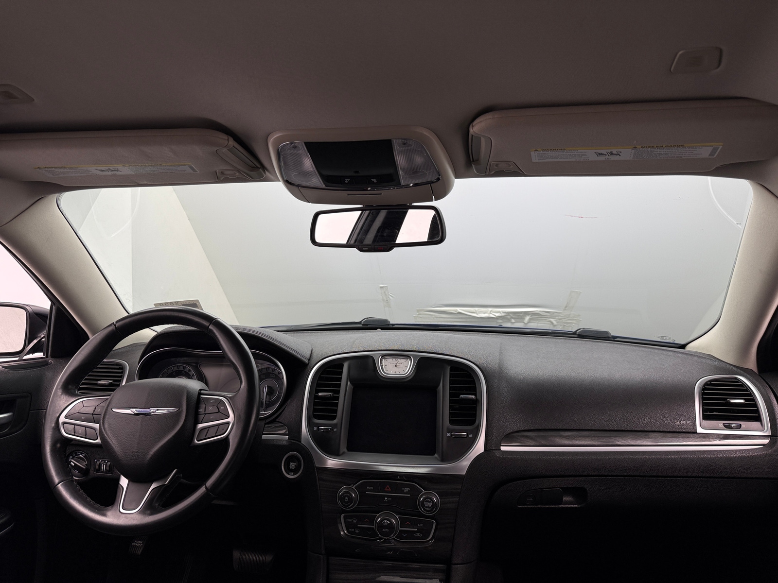 Thumbnail: 2019 Chrysler 300 - 3