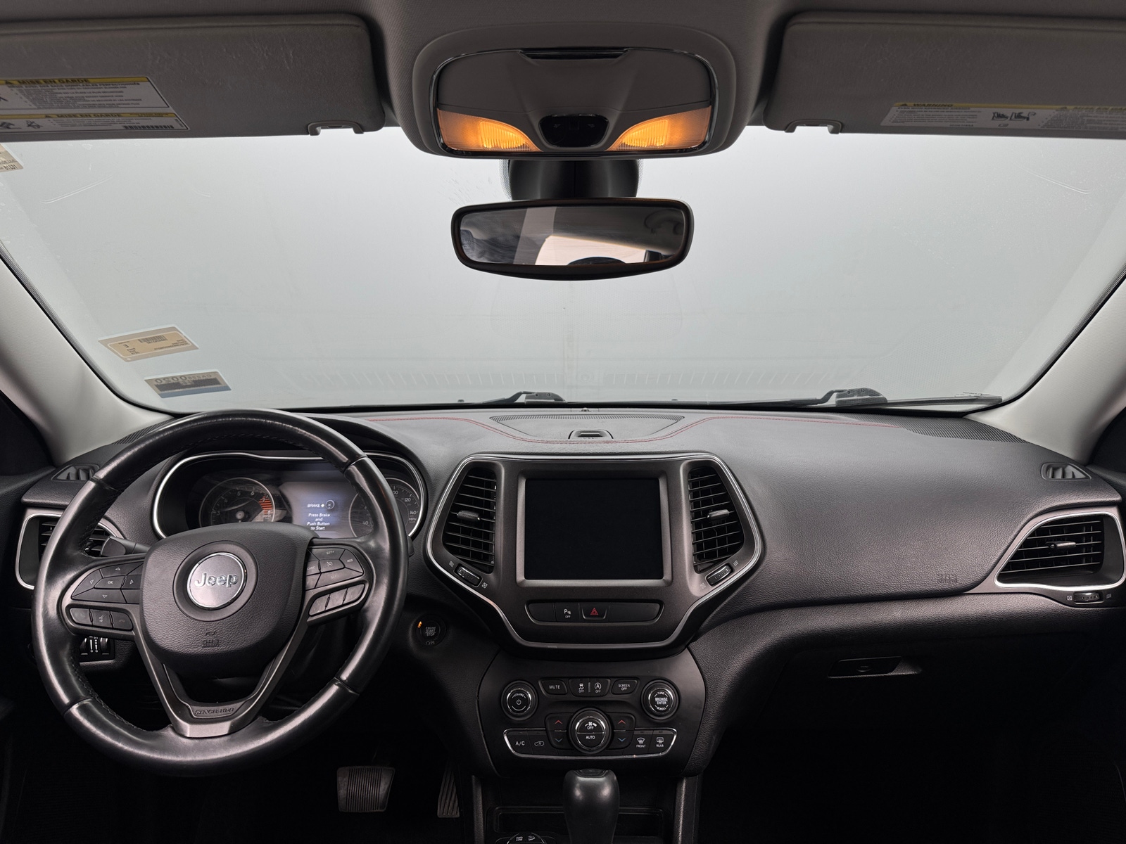 Thumbnail: 2019 Jeep Cherokee - 3