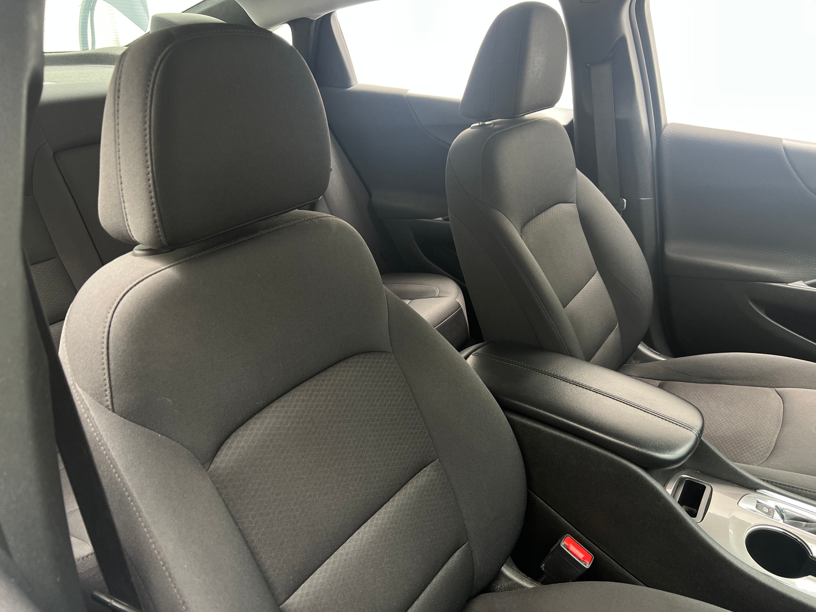 Thumbnail: 2022 Chevrolet Malibu - 2