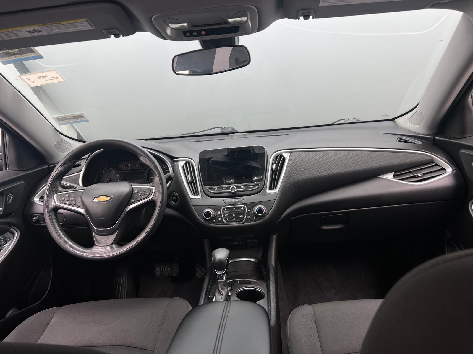 Thumbnail: 2022 Chevrolet Malibu - 3