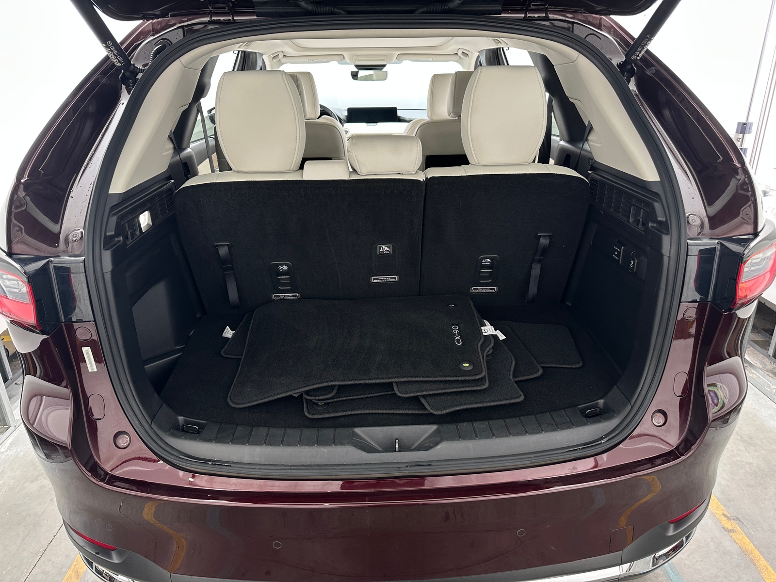 Thumbnail: 2024 Mazda CX-90 - 6