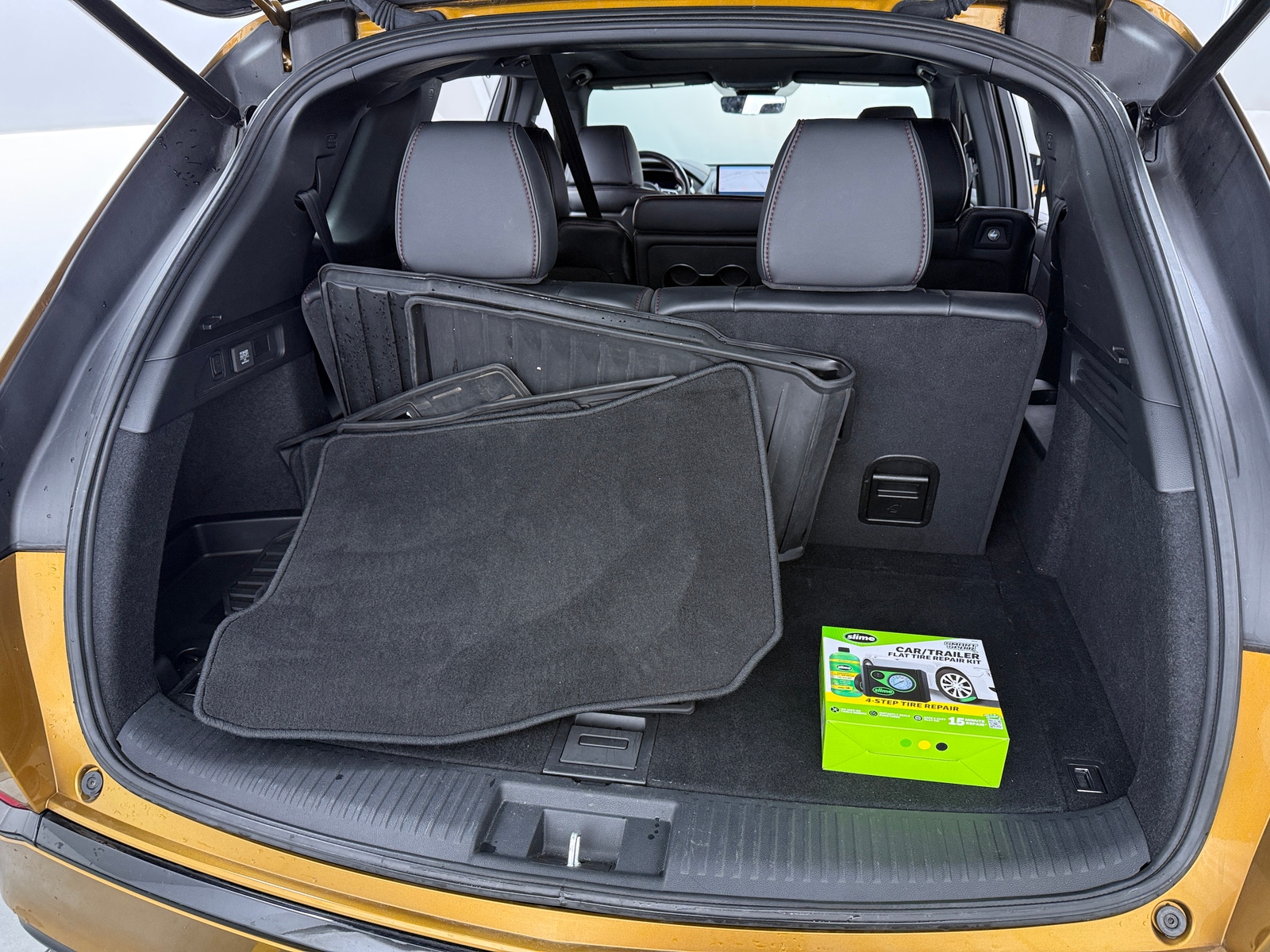 Thumbnail: 2022 Acura MDX - 6