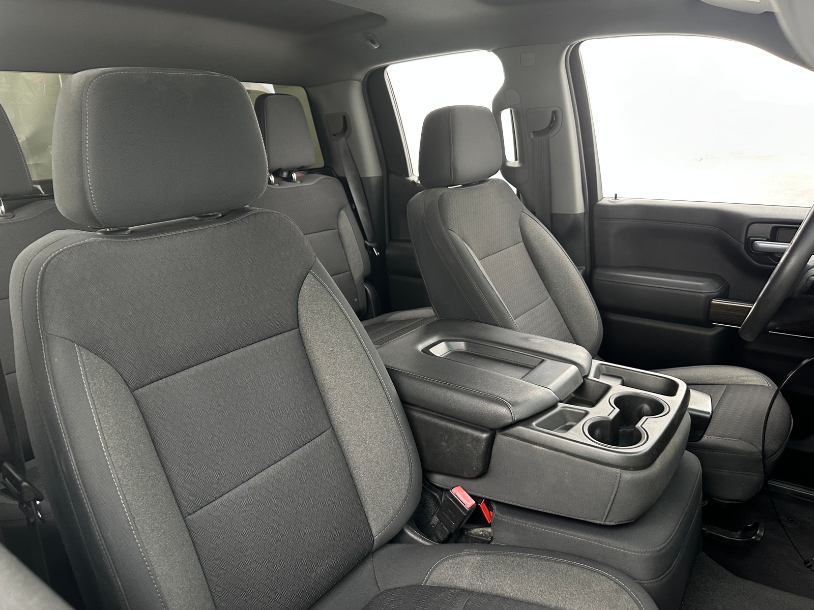 Thumbnail: 2020 Chevrolet Silverado 1500 - 2