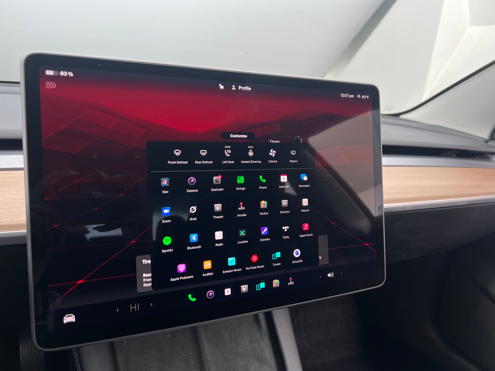 Thumbnail: 2023 Tesla Model 3 - 3