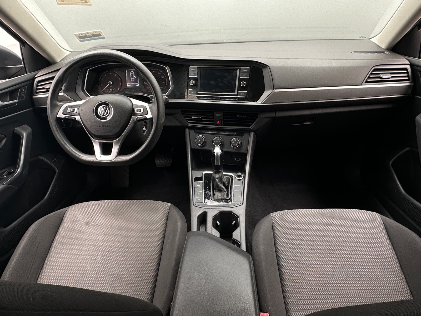 Thumbnail: 2019 Volkswagen Jetta - 3