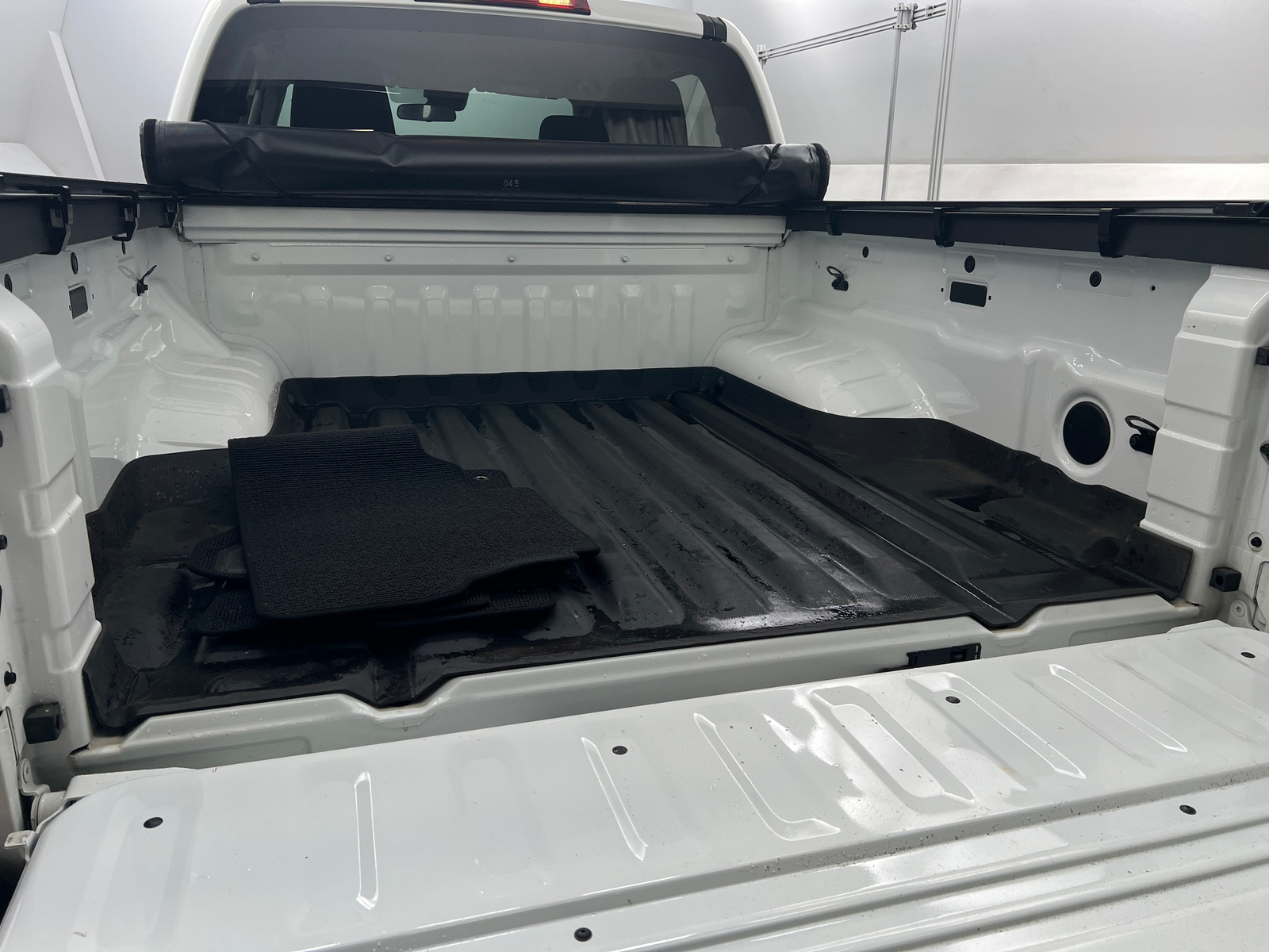 Thumbnail: 2023 Nissan Frontier - 7