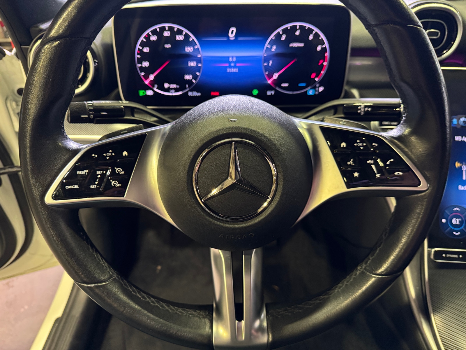 Thumbnail: 2024 Mercedes-Benz C-Class - 4