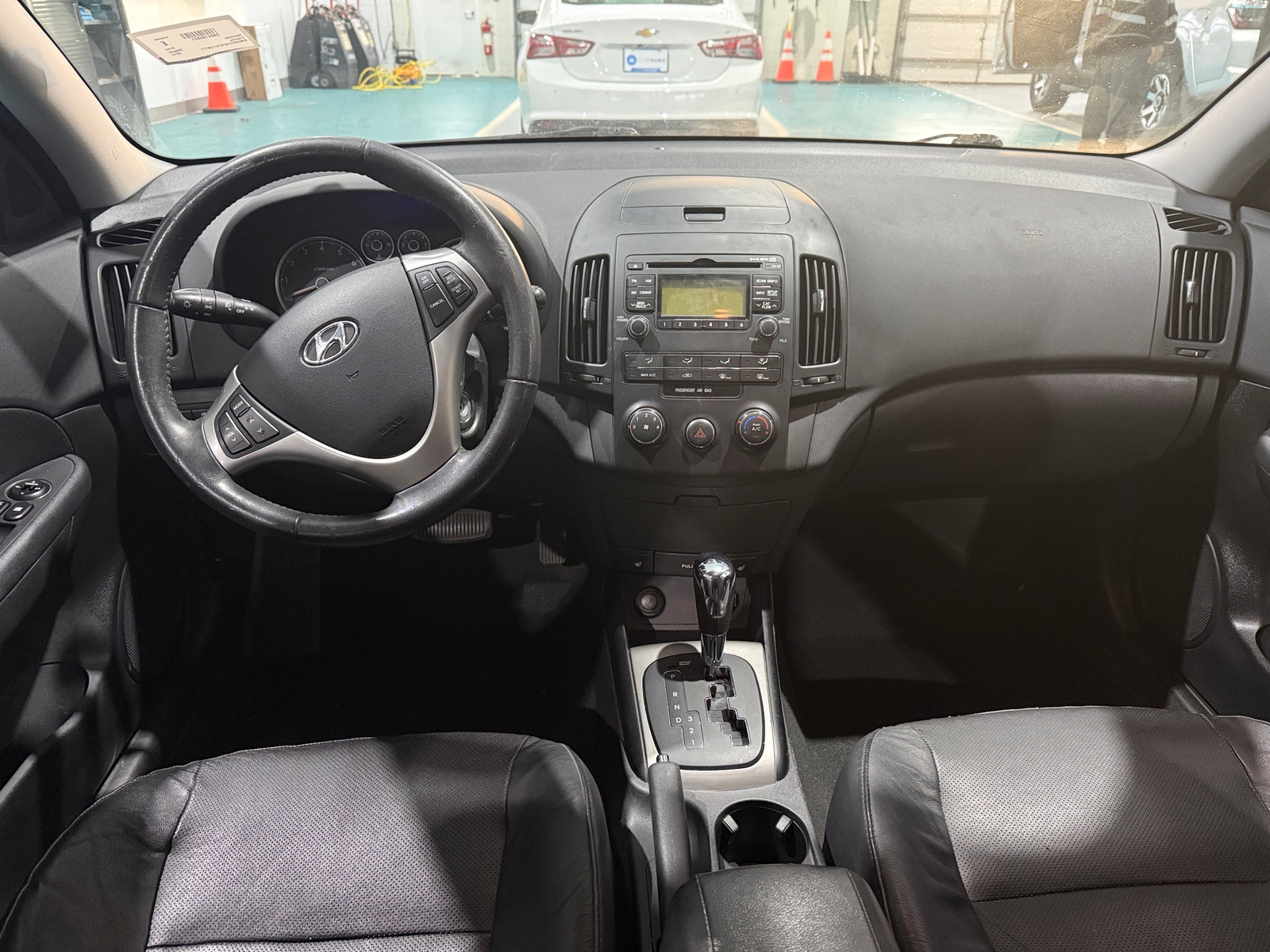 Thumbnail: 2012 Hyundai Elantra - 2