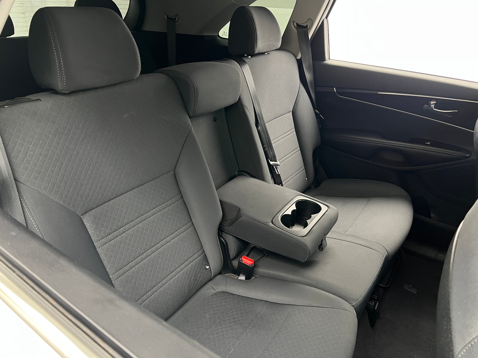 Thumbnail: 2019 Kia Sorento - 6