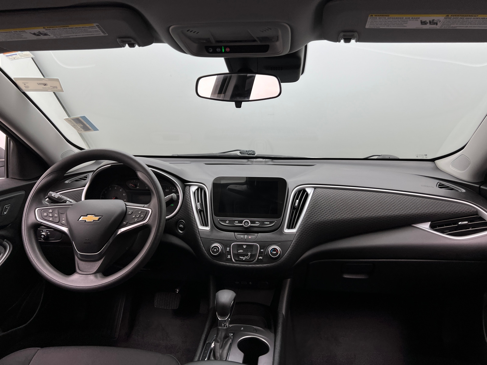 Thumbnail: 2023 Chevrolet Malibu - 3