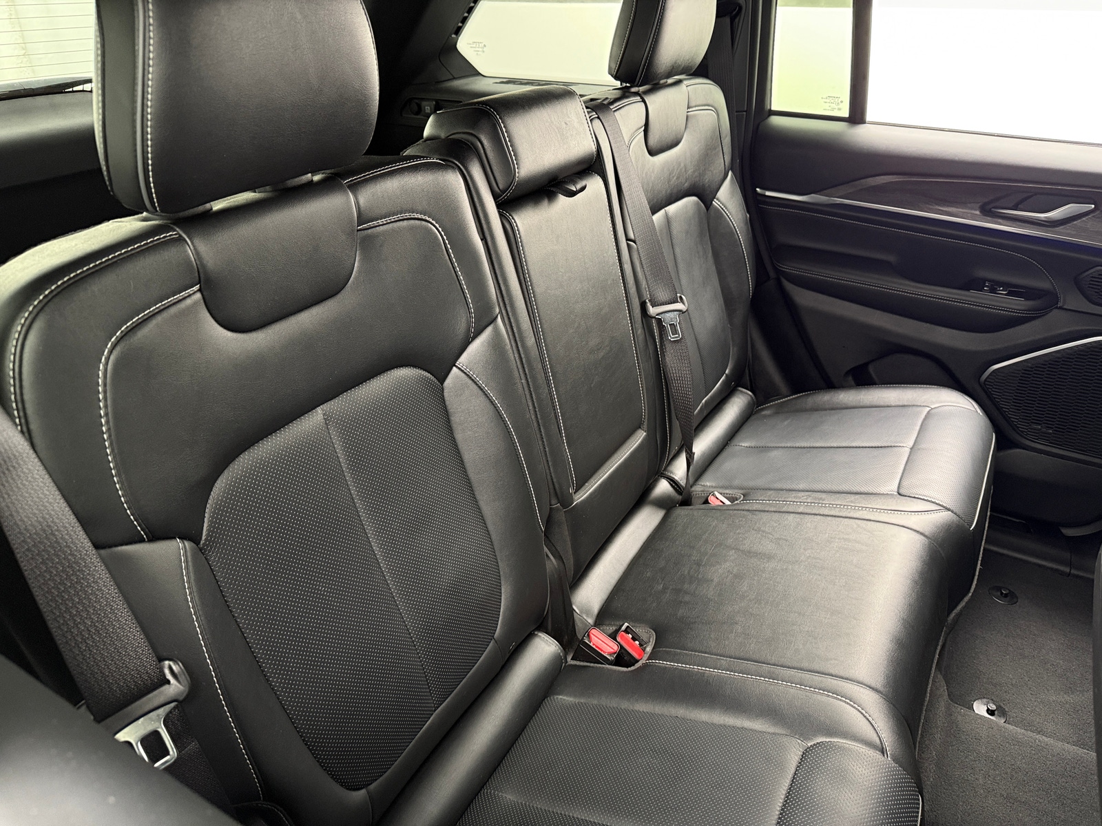 Thumbnail: 2023 Jeep Grand Cherokee - 5