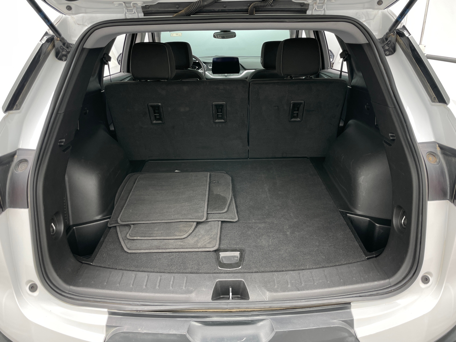 Thumbnail: 2025 Chevrolet Blazer - 7