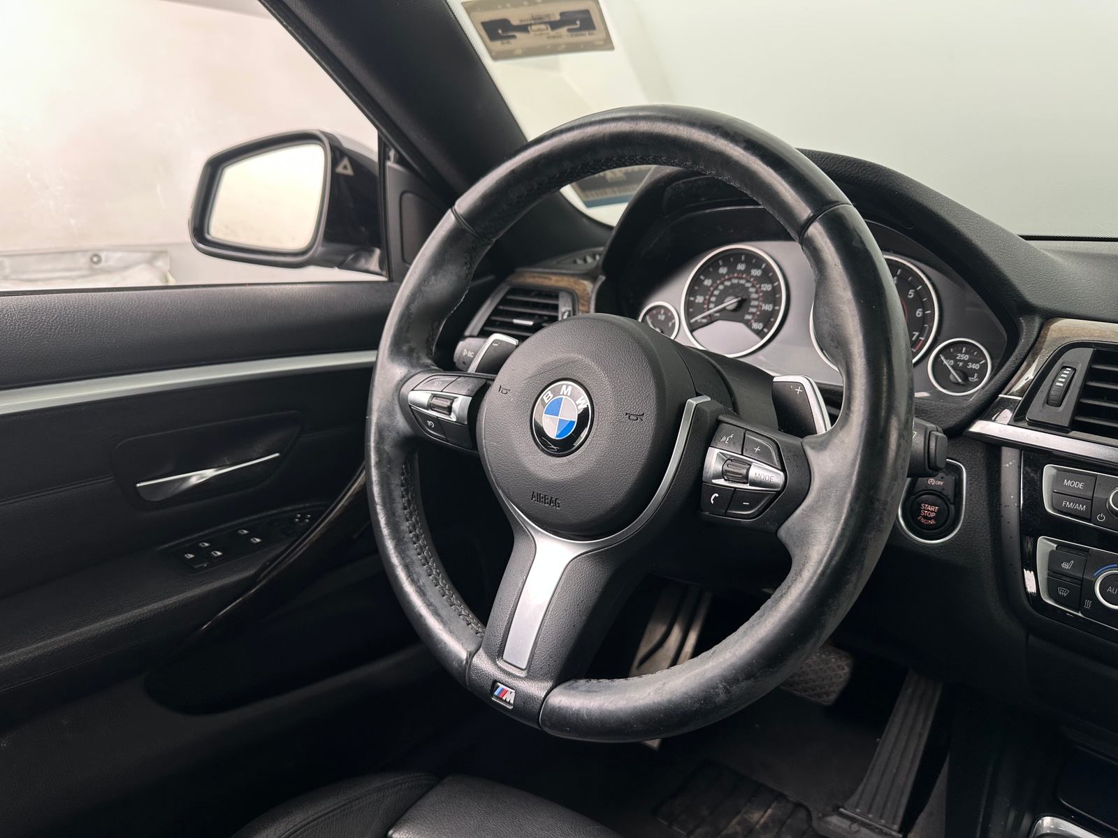 Thumbnail: 2015 BMW 4 Series - 3