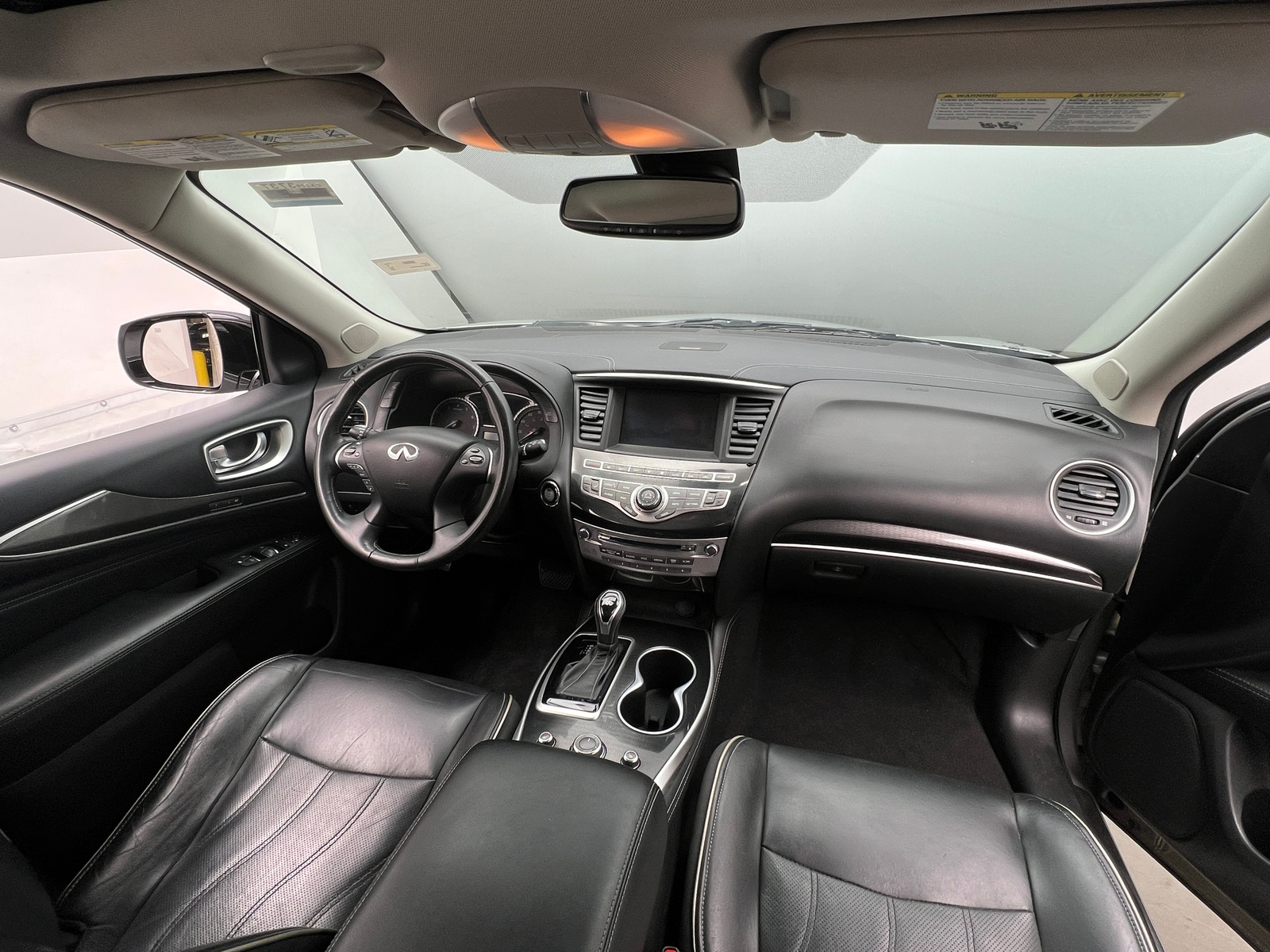 Thumbnail: 2017 INFINITI QX60 - 2