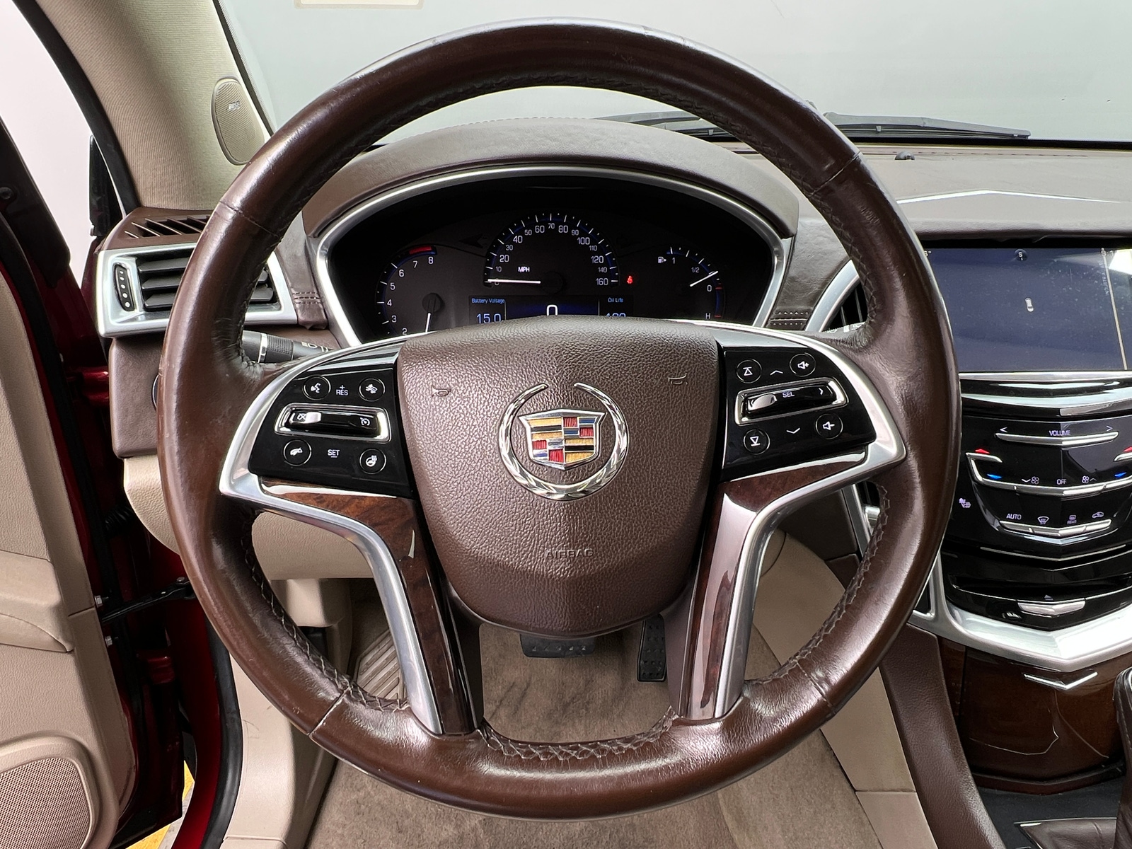 Thumbnail: 2015 Cadillac SRX - 4