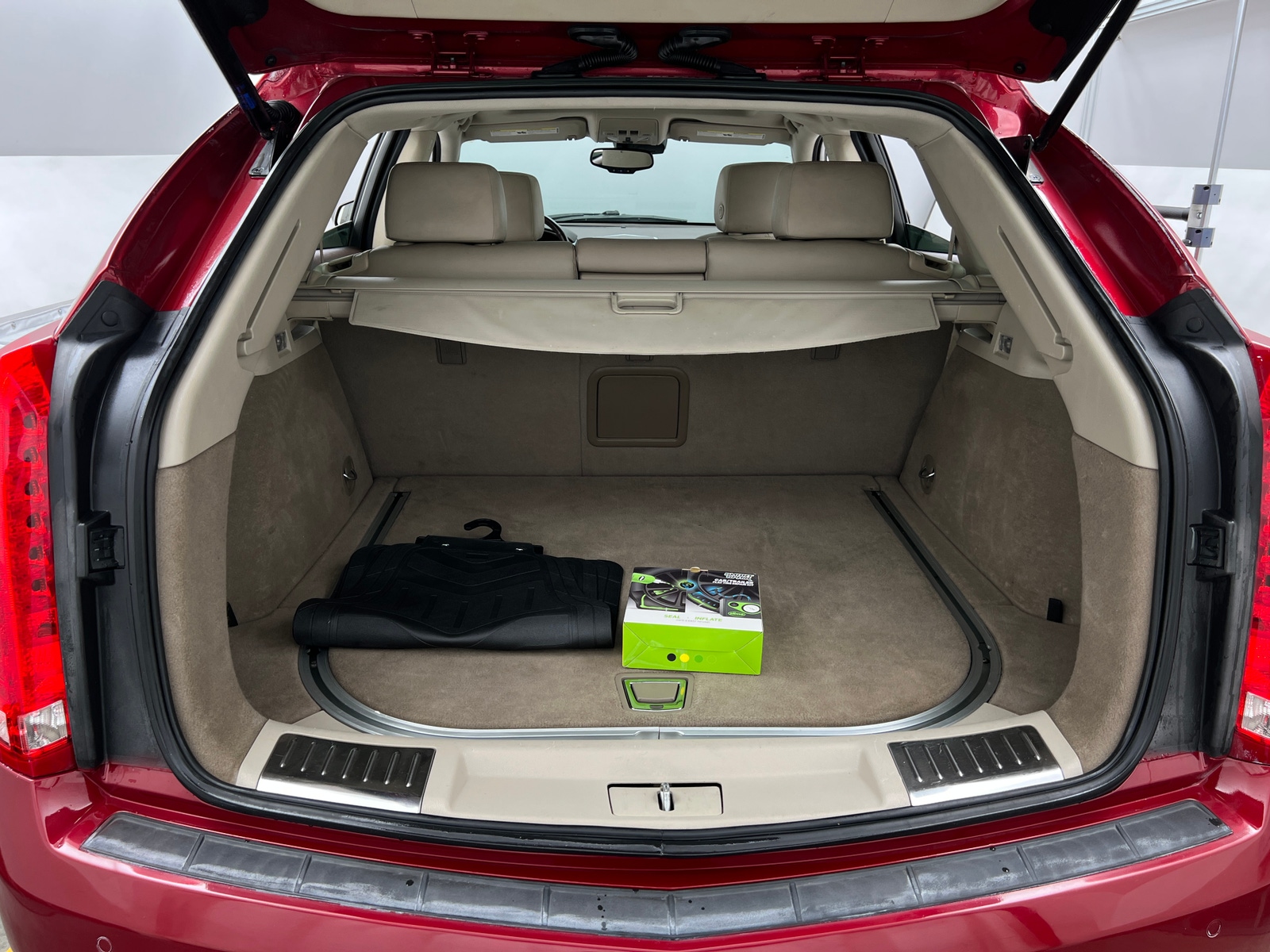 Thumbnail: 2015 Cadillac SRX - 6