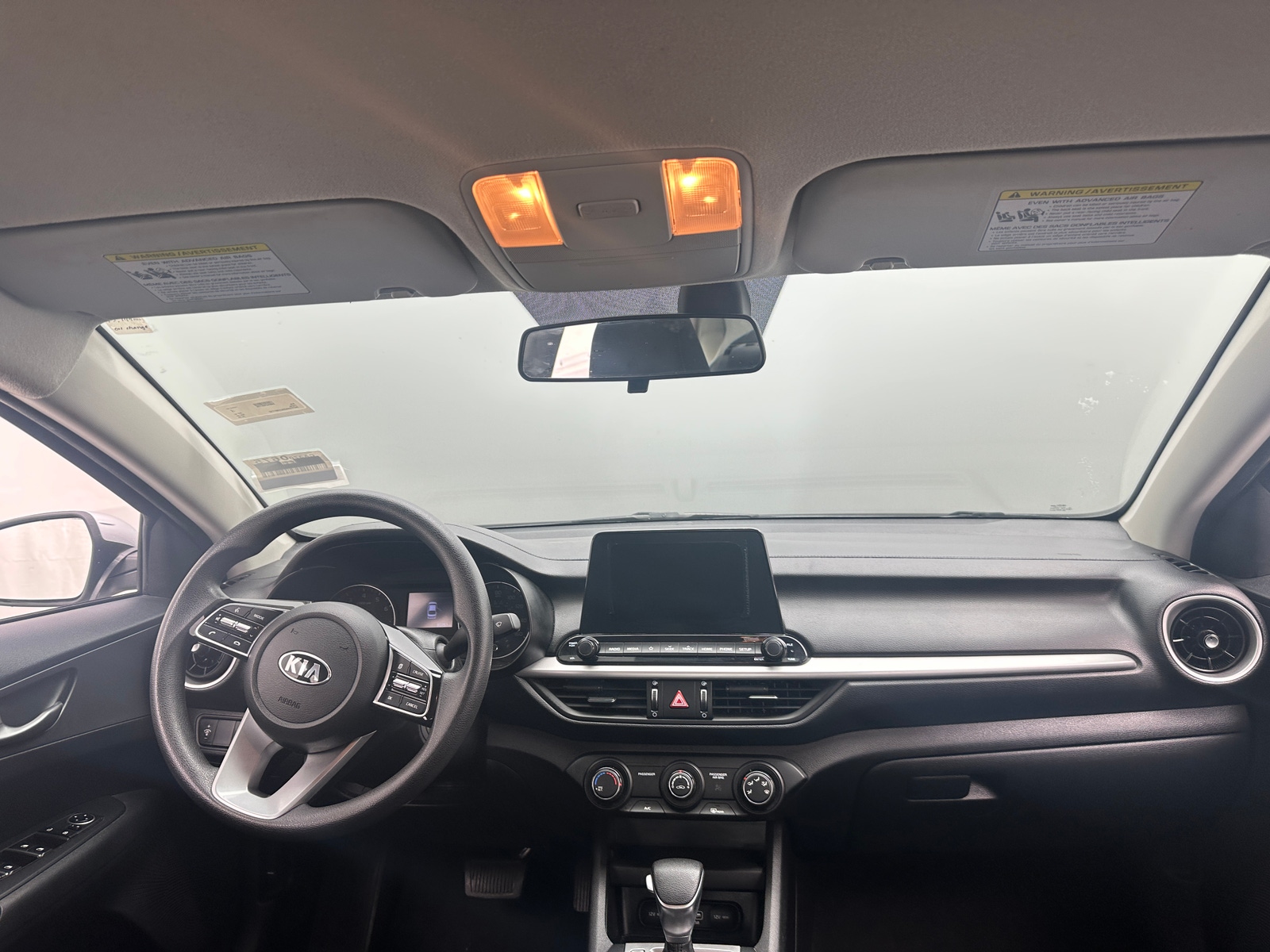 Thumbnail: 2020 Kia Forte - 3