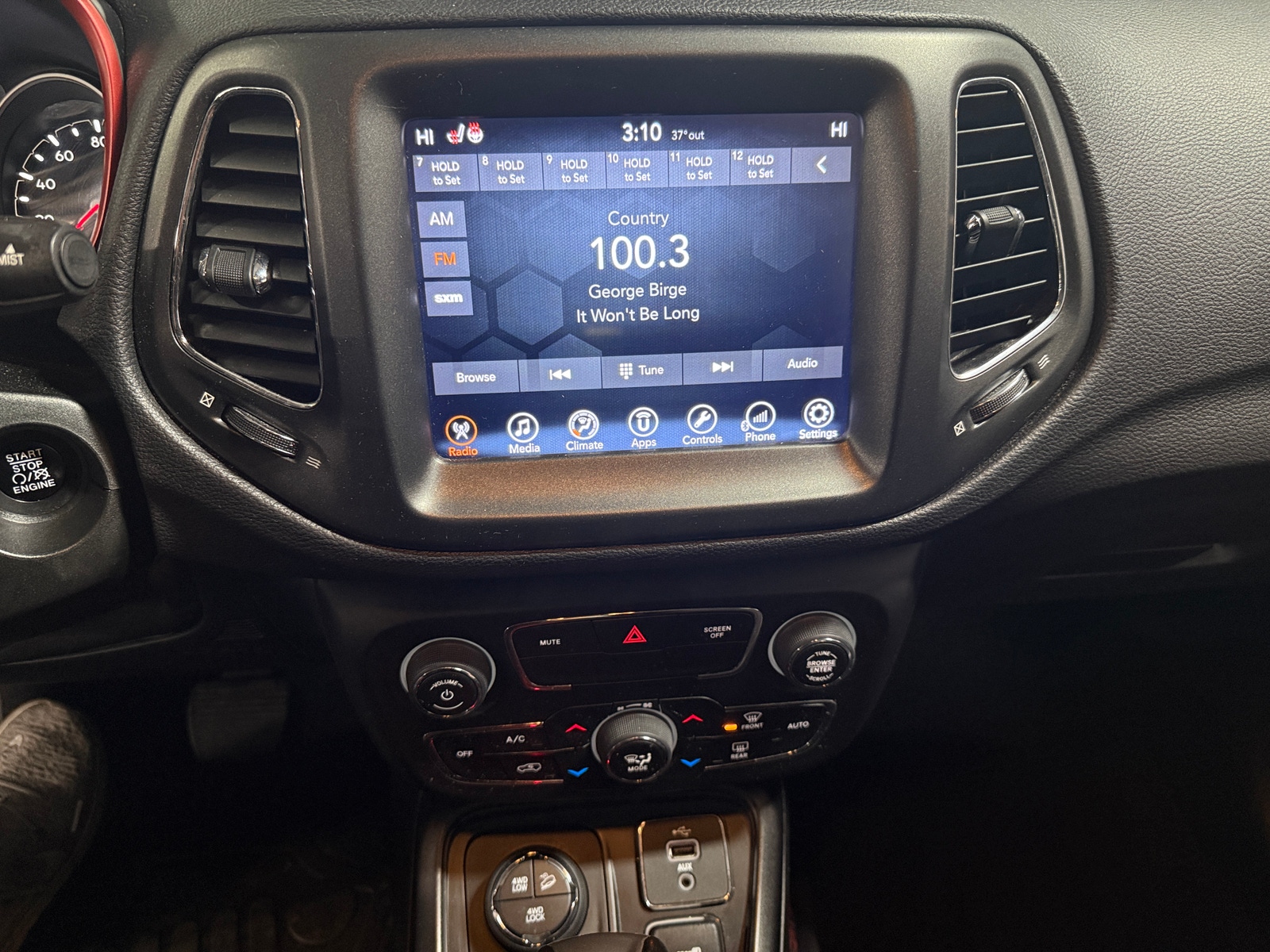 Thumbnail: 2017 Jeep Compass - 3