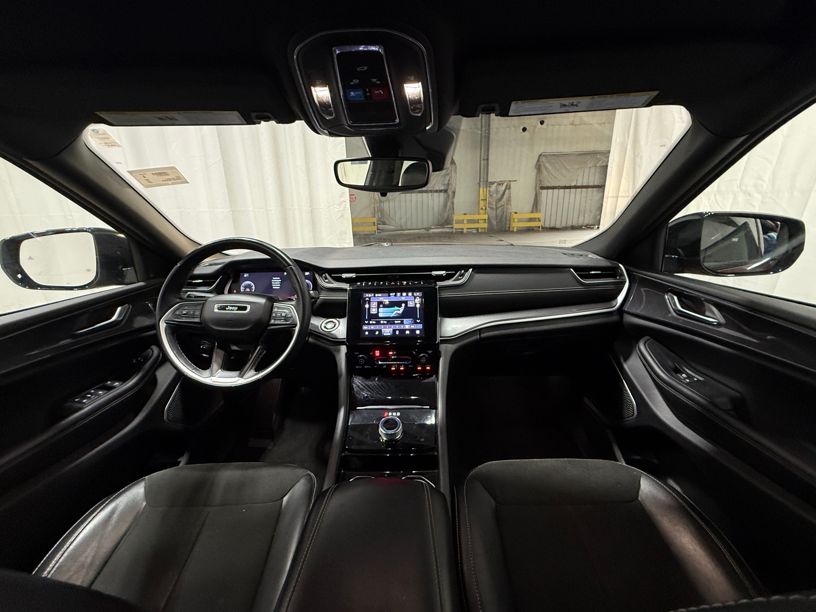 Thumbnail: 2021 Jeep Grand Cherokee L - 2