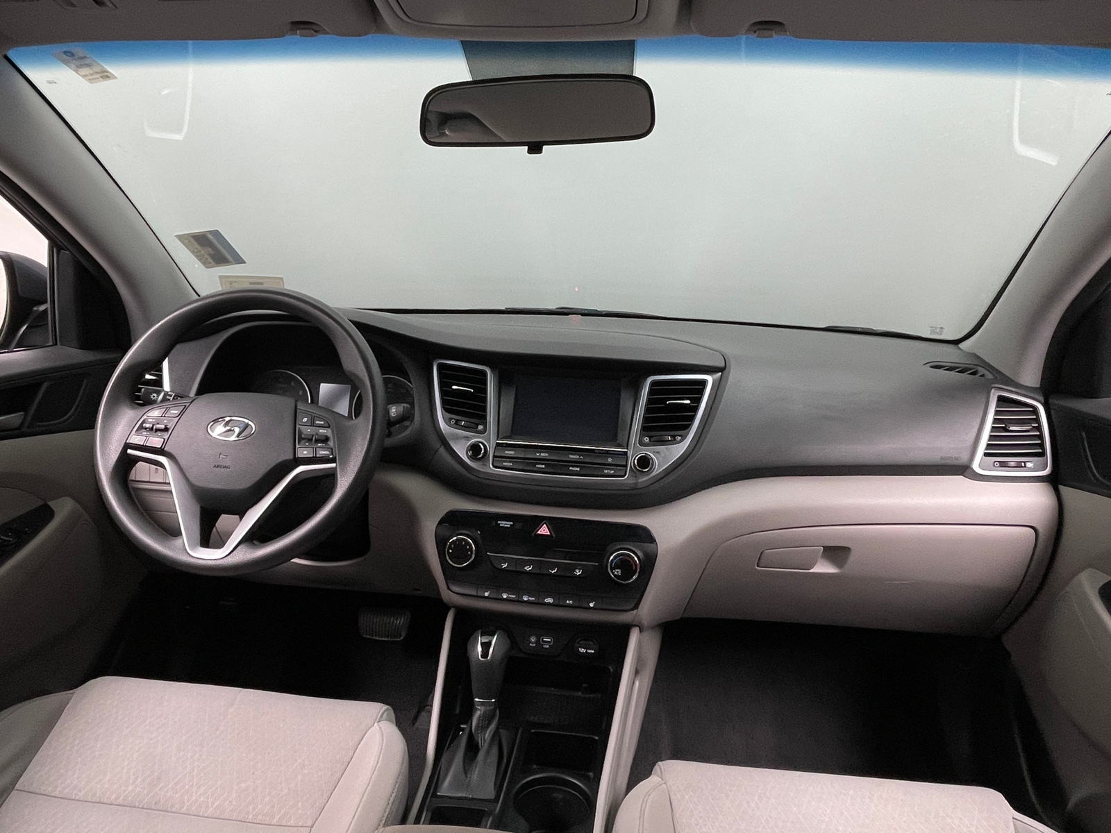 Thumbnail: 2018 Hyundai Tucson - 3