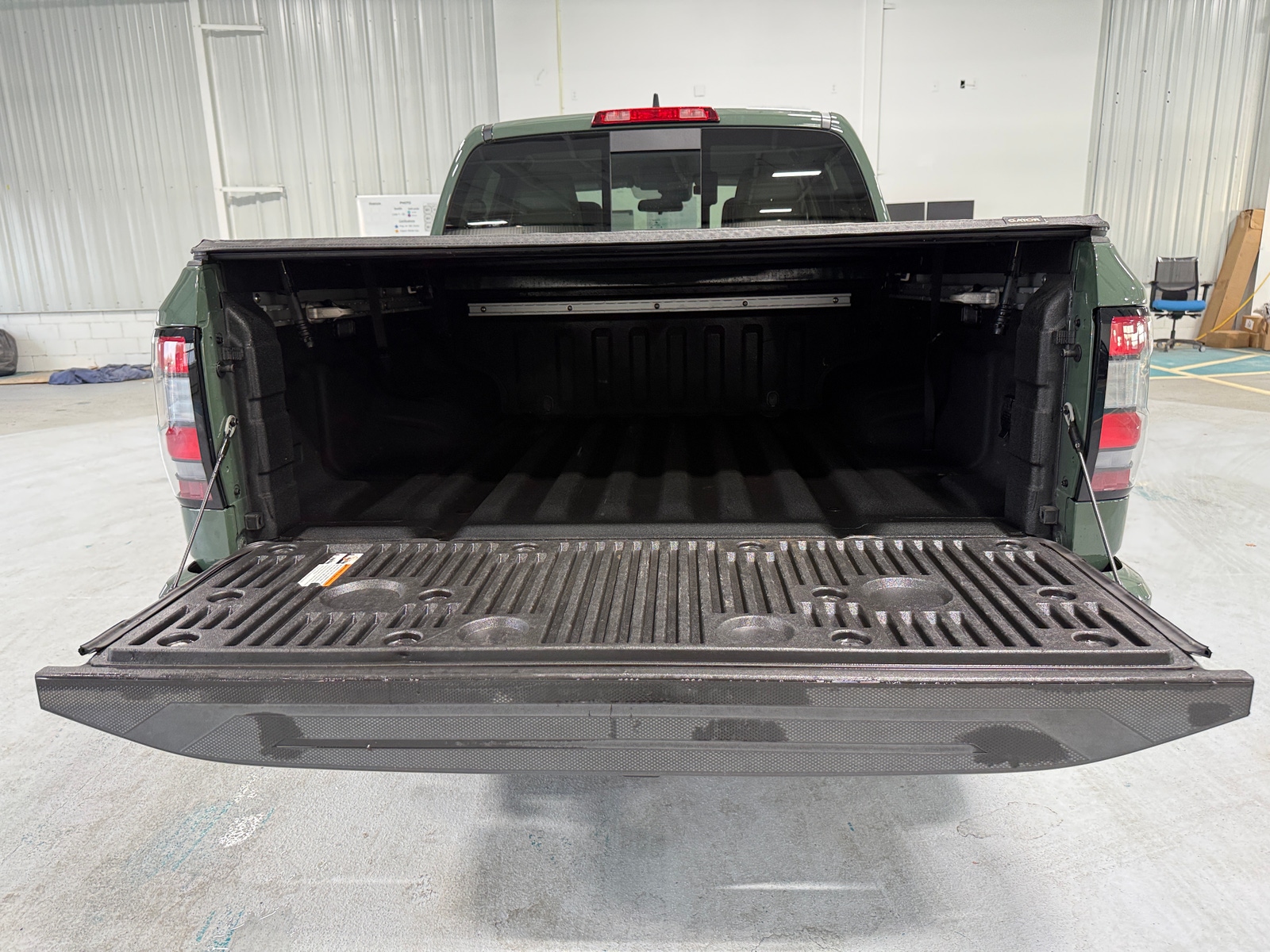 Thumbnail: 2023 Nissan Frontier - 7