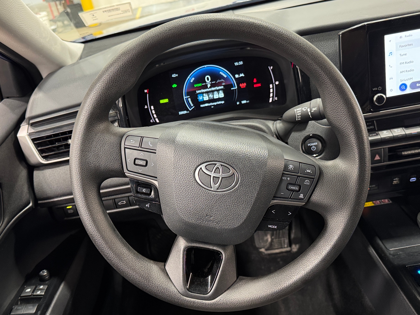 Thumbnail: 2025 Toyota Camry - 5