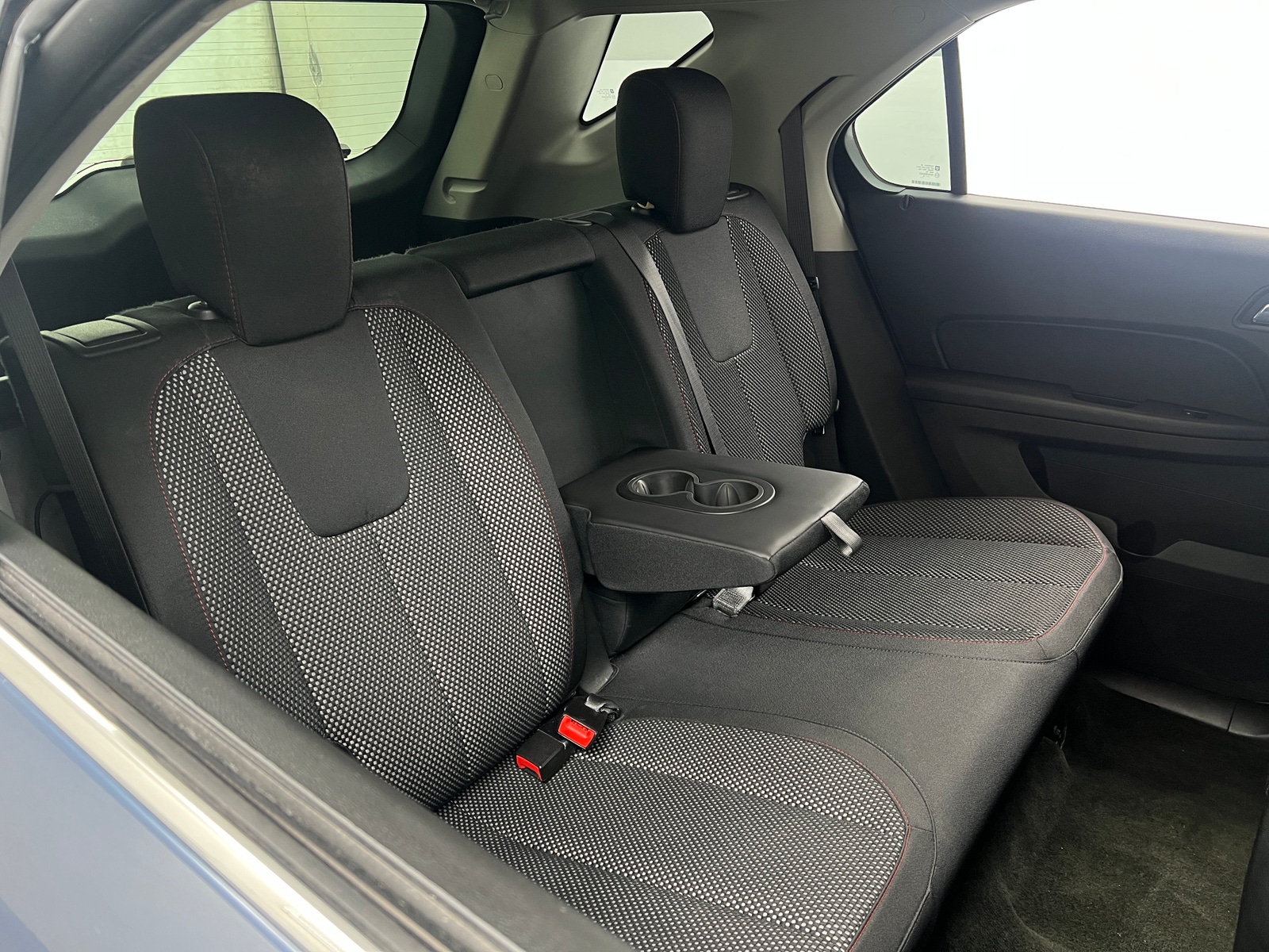 Thumbnail: 2017 Chevrolet Equinox - 6