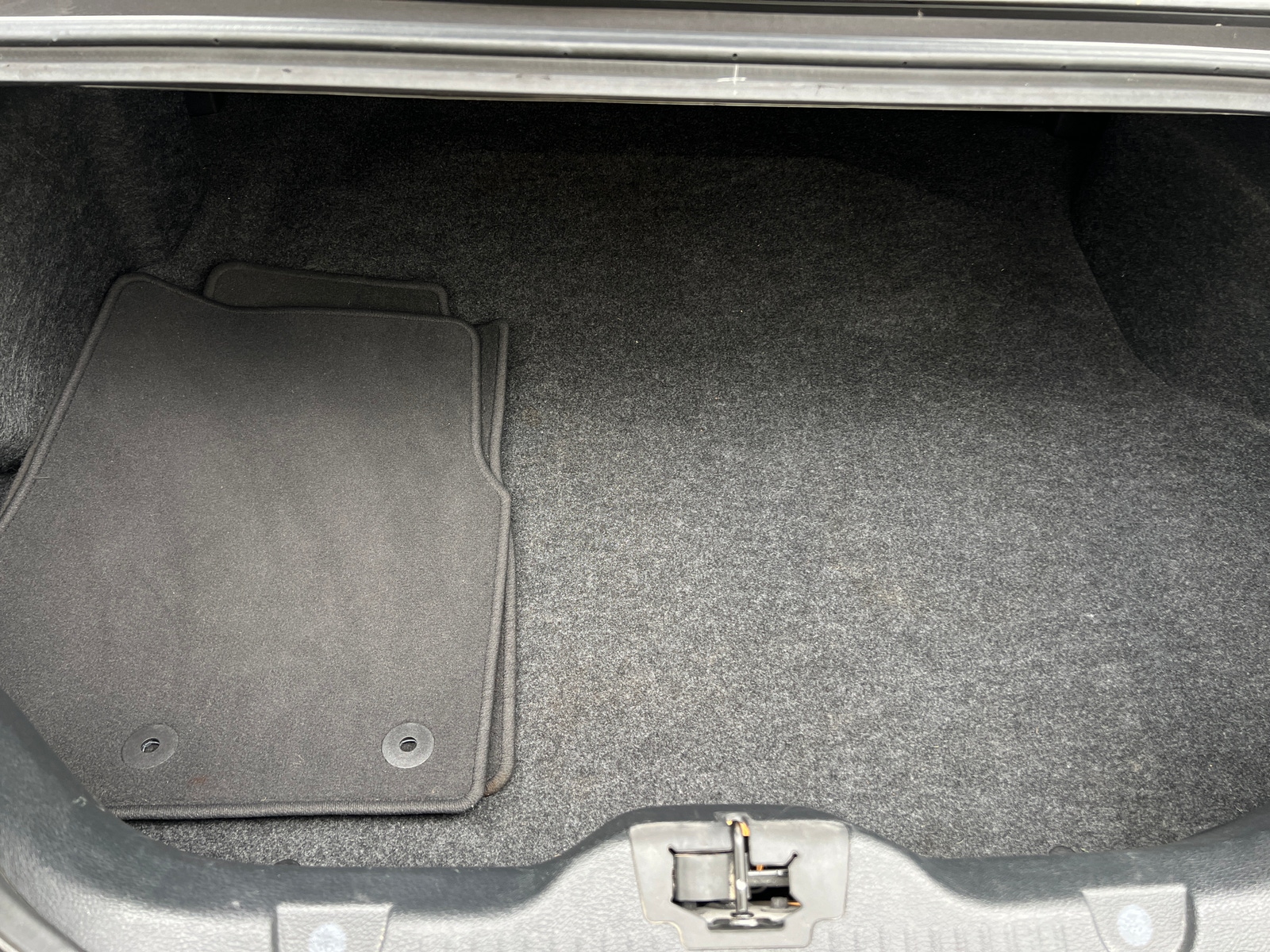 Thumbnail: 2014 Ford Mustang - 4