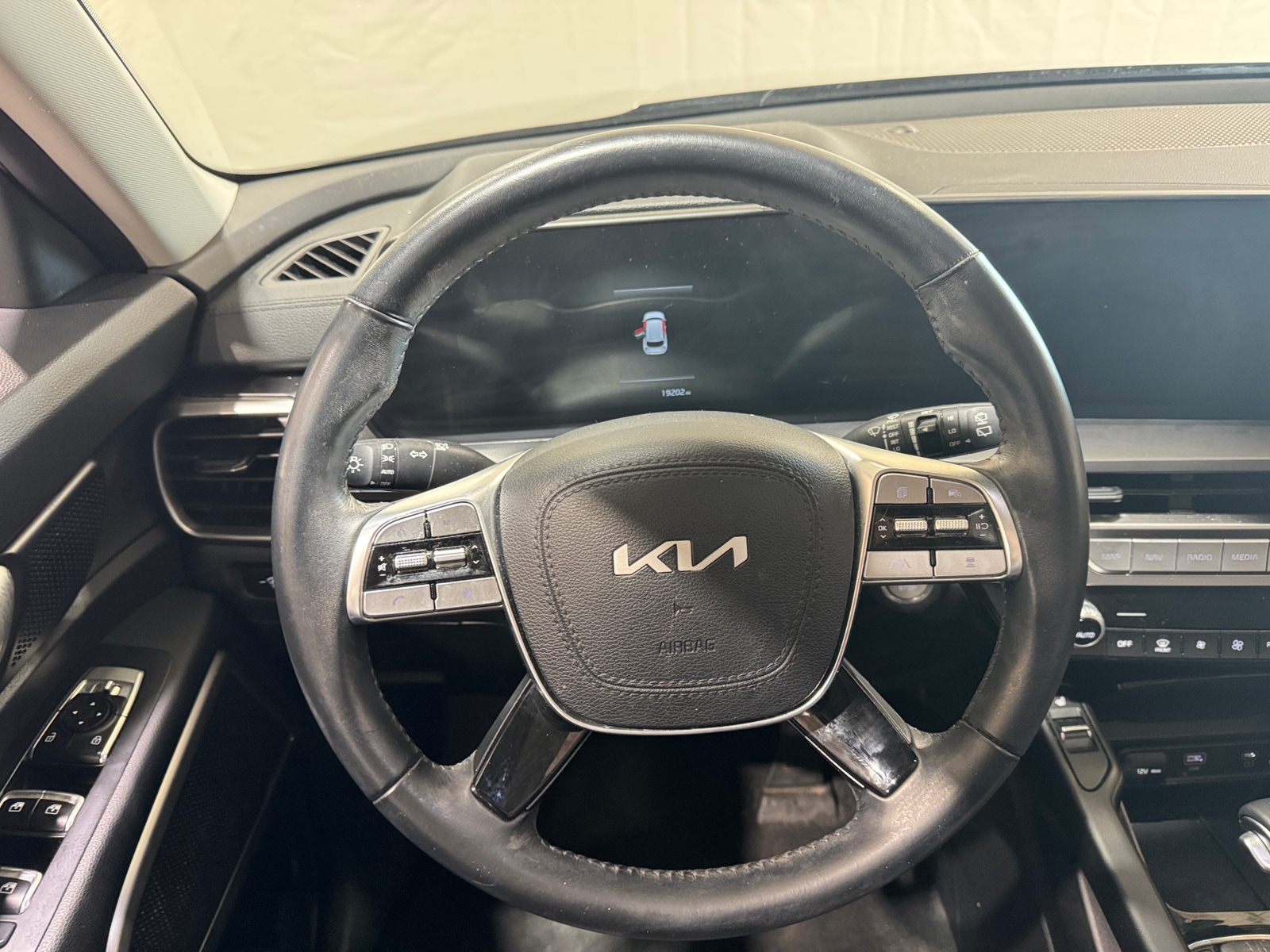 Thumbnail: 2025 Kia Telluride - 4