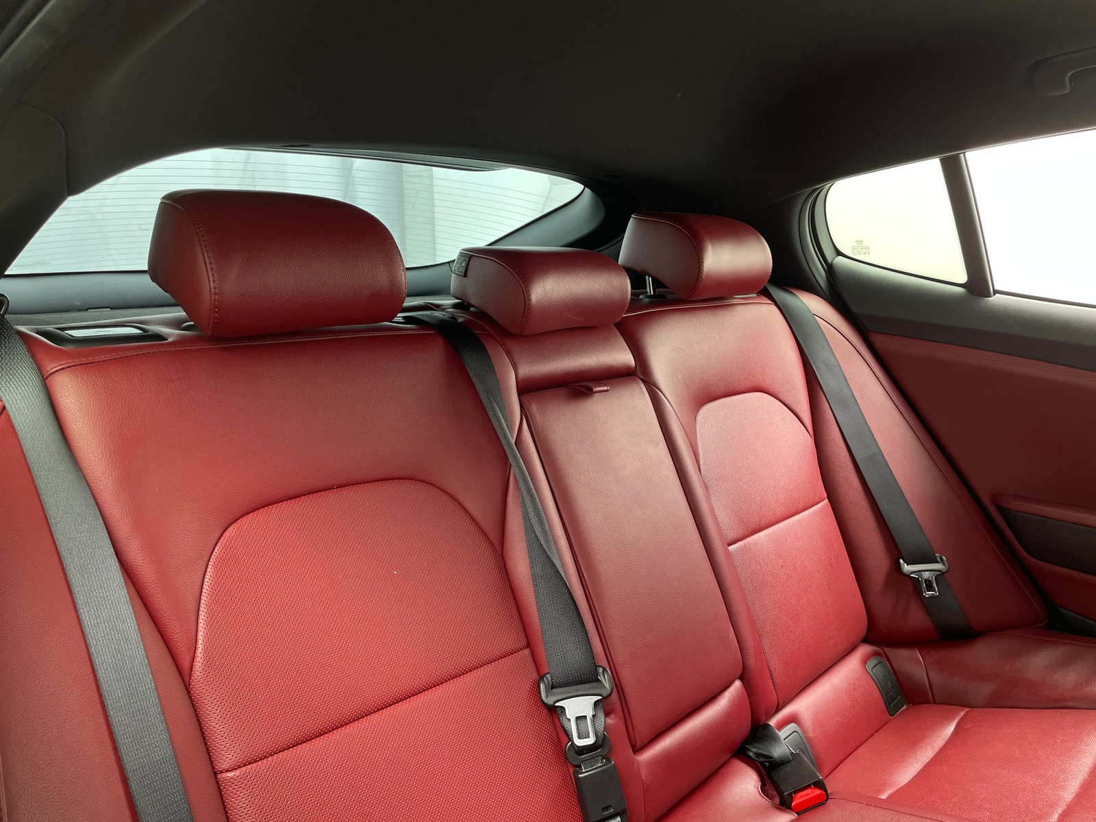 Thumbnail: 2022 Kia Stinger - 5