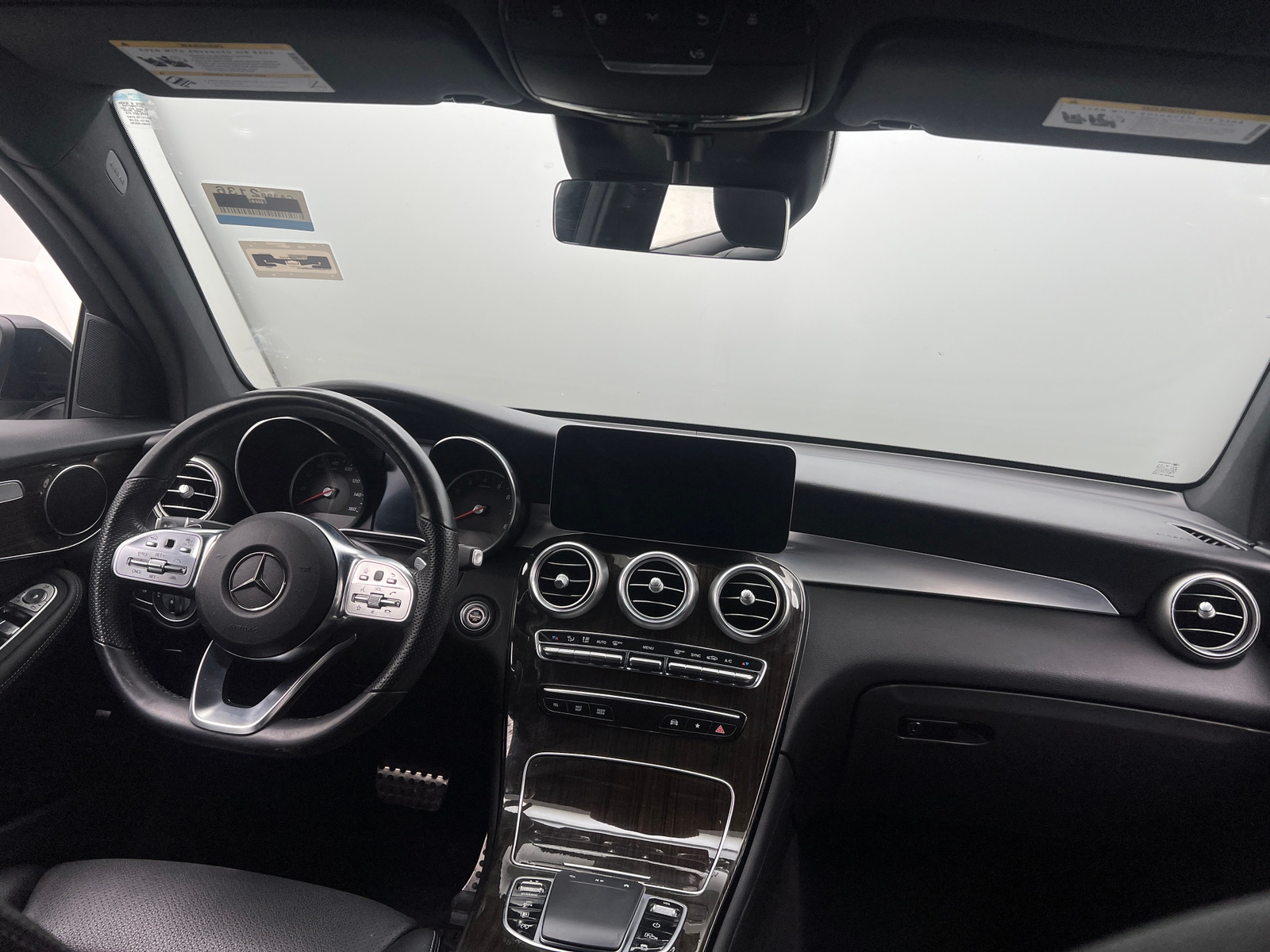 Thumbnail: 2021 Mercedes-Benz GLC - 2