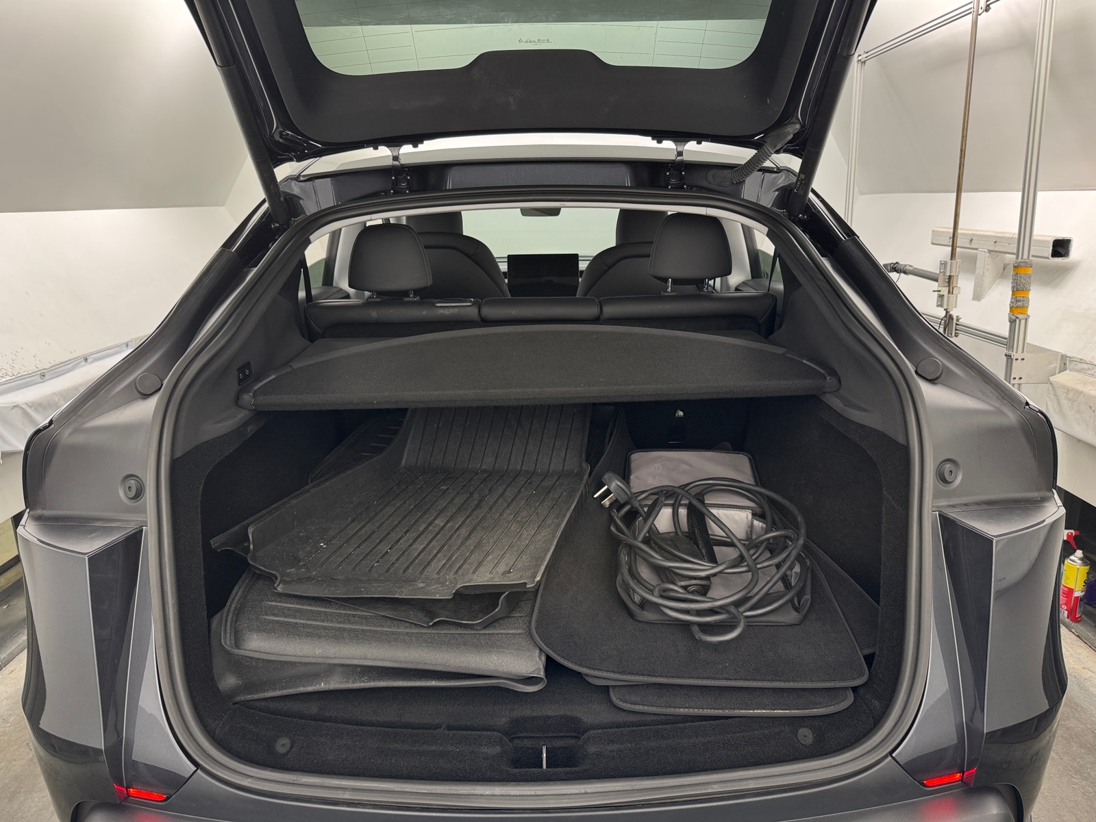 Thumbnail: 2026 Tesla Model Y - 6