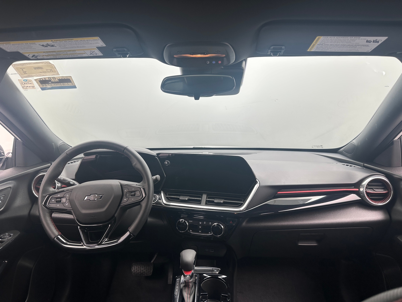 Thumbnail: 2025 Chevrolet Trax - 2