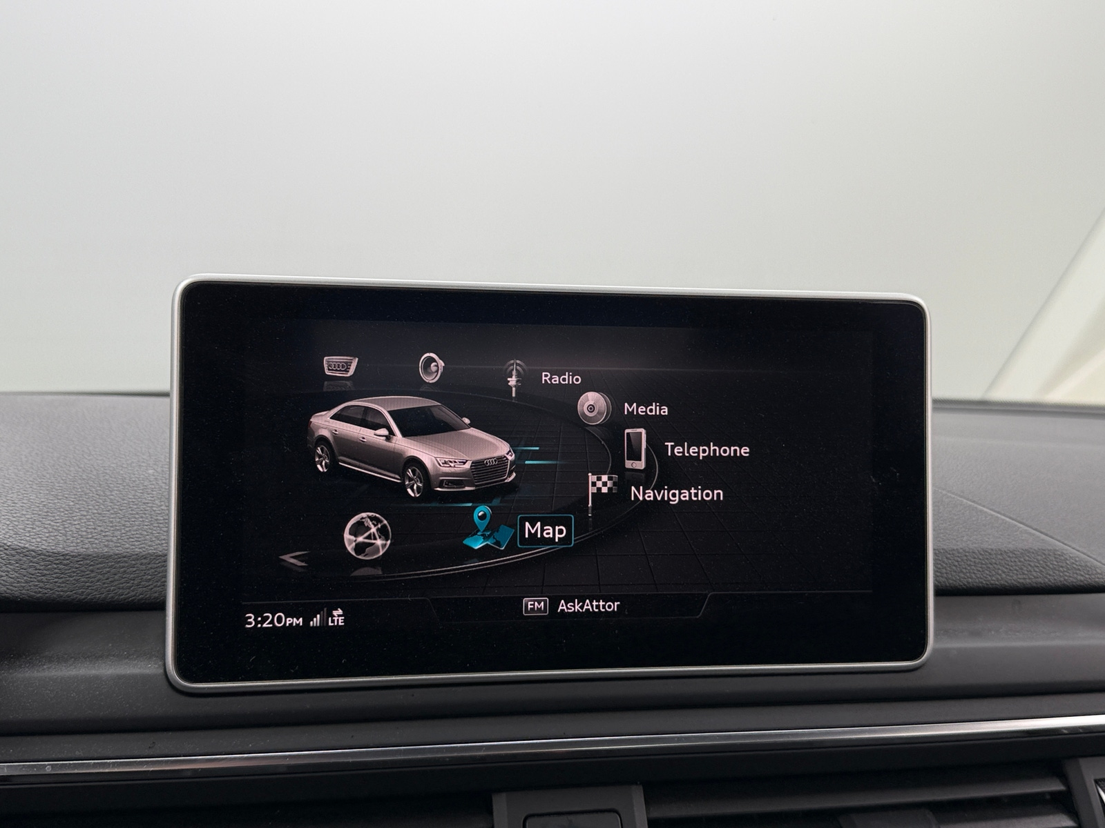 Thumbnail: 2017 Audi A4 - 3