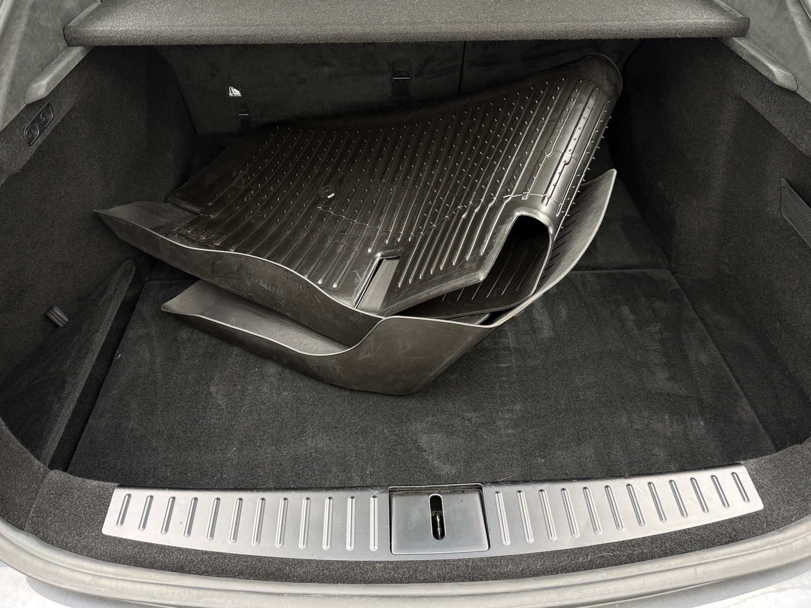 Thumbnail: 2022 Tesla Model S - 6