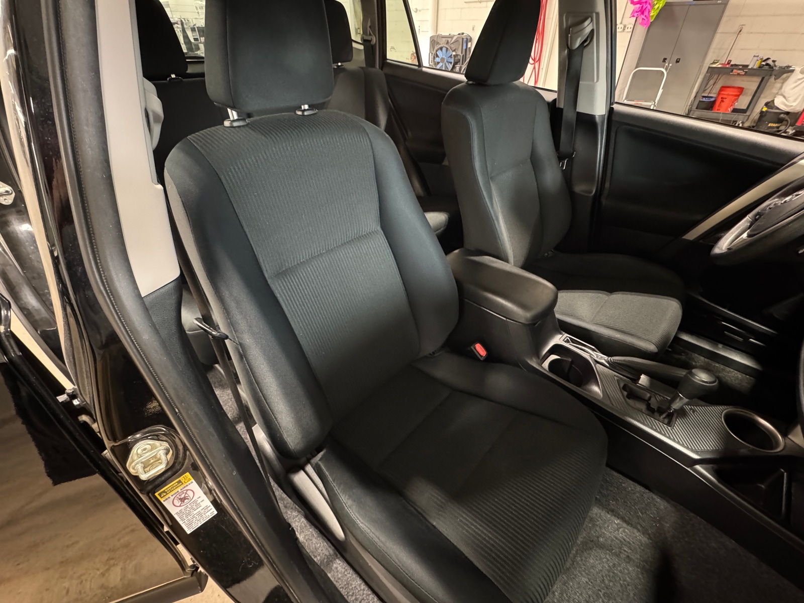 Thumbnail: 2015 Toyota RAV4 - 2