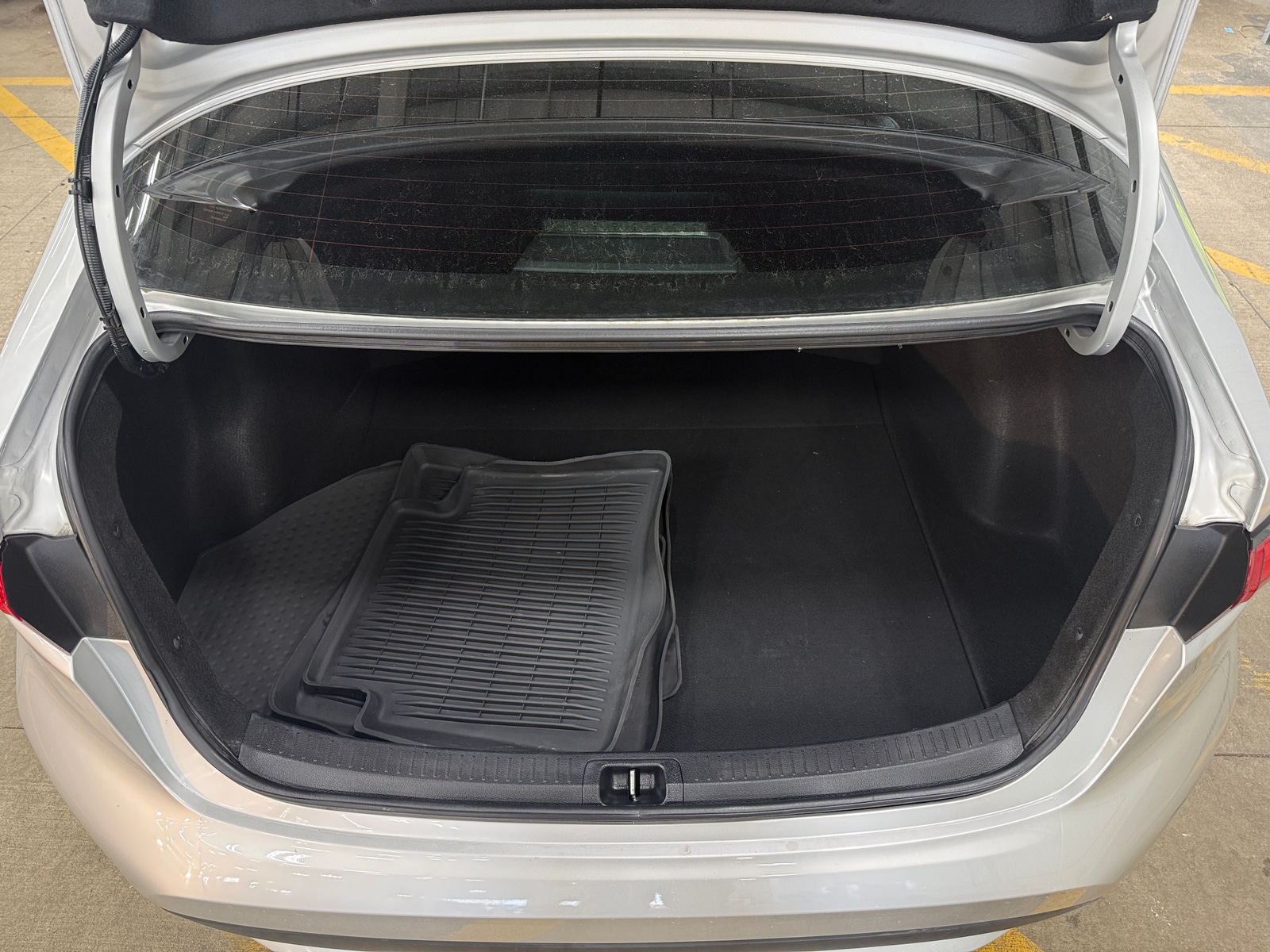 Thumbnail: 2021 Toyota Corolla - 7