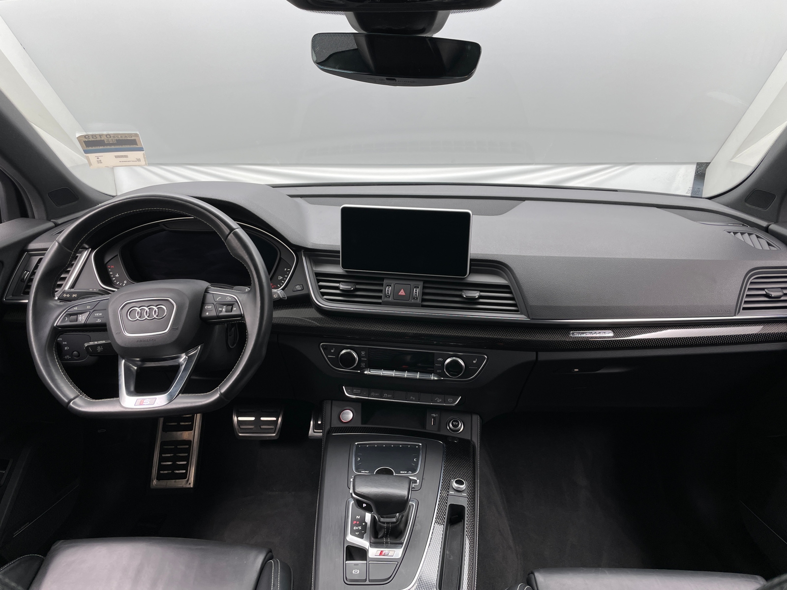 Thumbnail: 2019 Audi SQ5 - 2