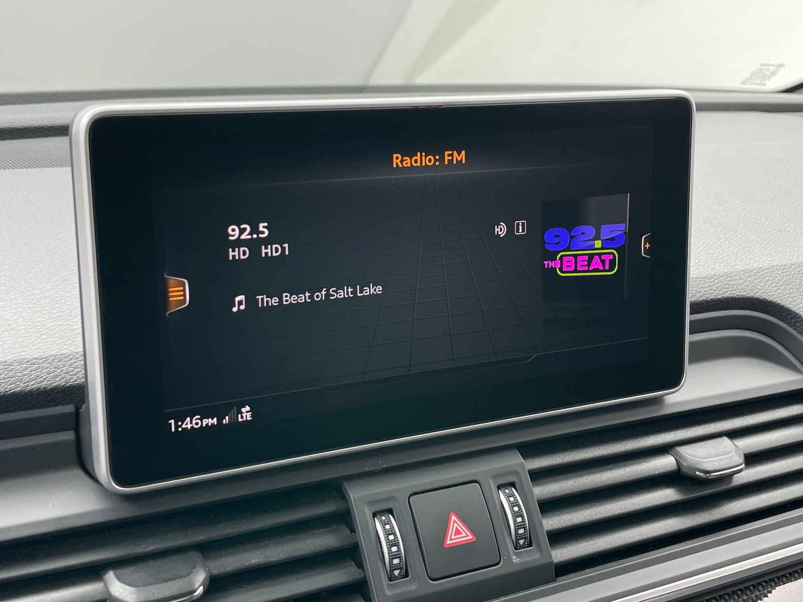 Thumbnail: 2019 Audi SQ5 - 3