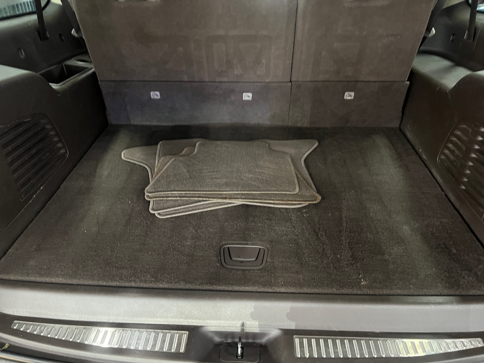 Thumbnail: 2017 GMC Yukon XL - 6