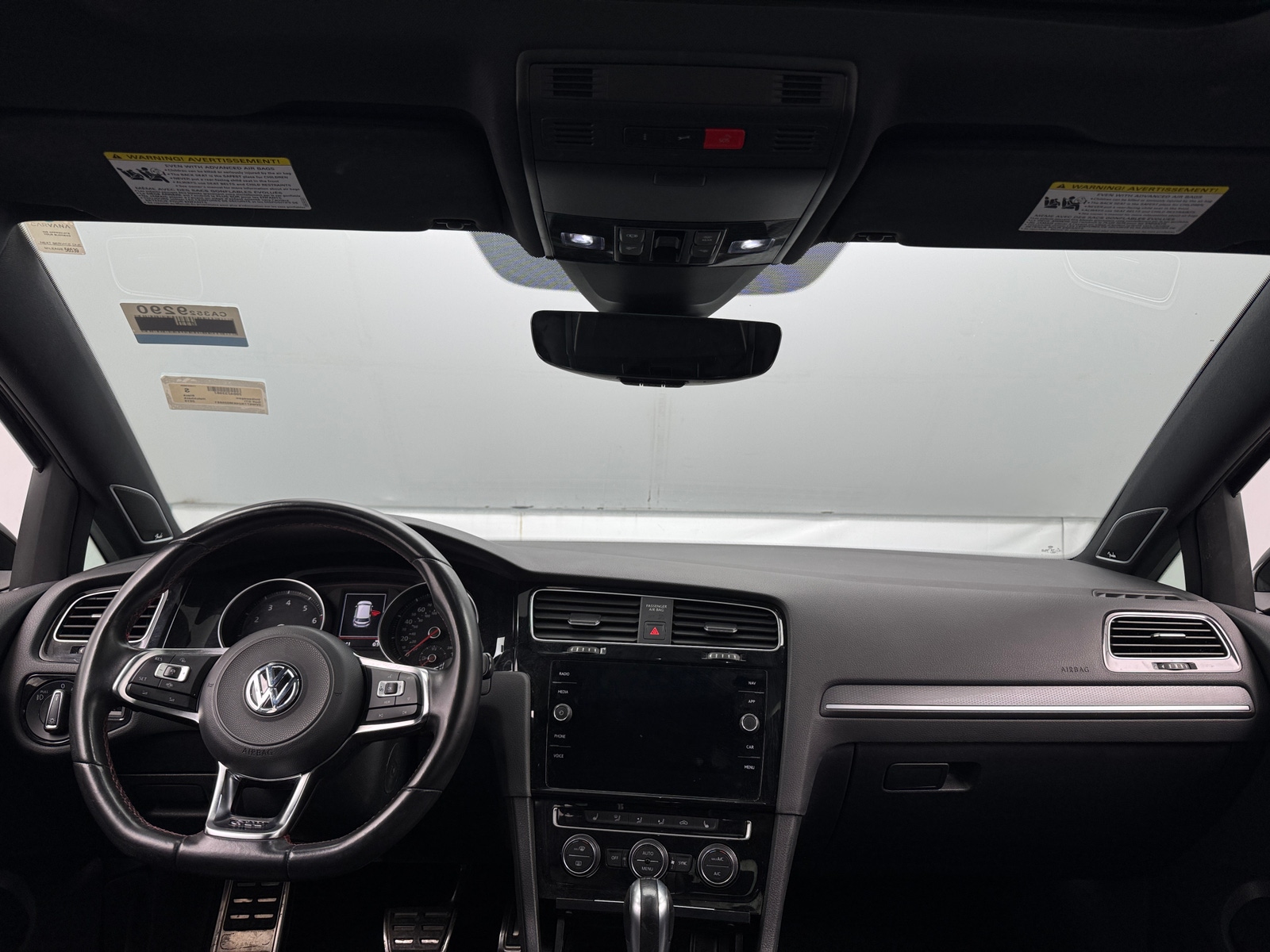 Thumbnail: 2019 Volkswagen Golf - 2