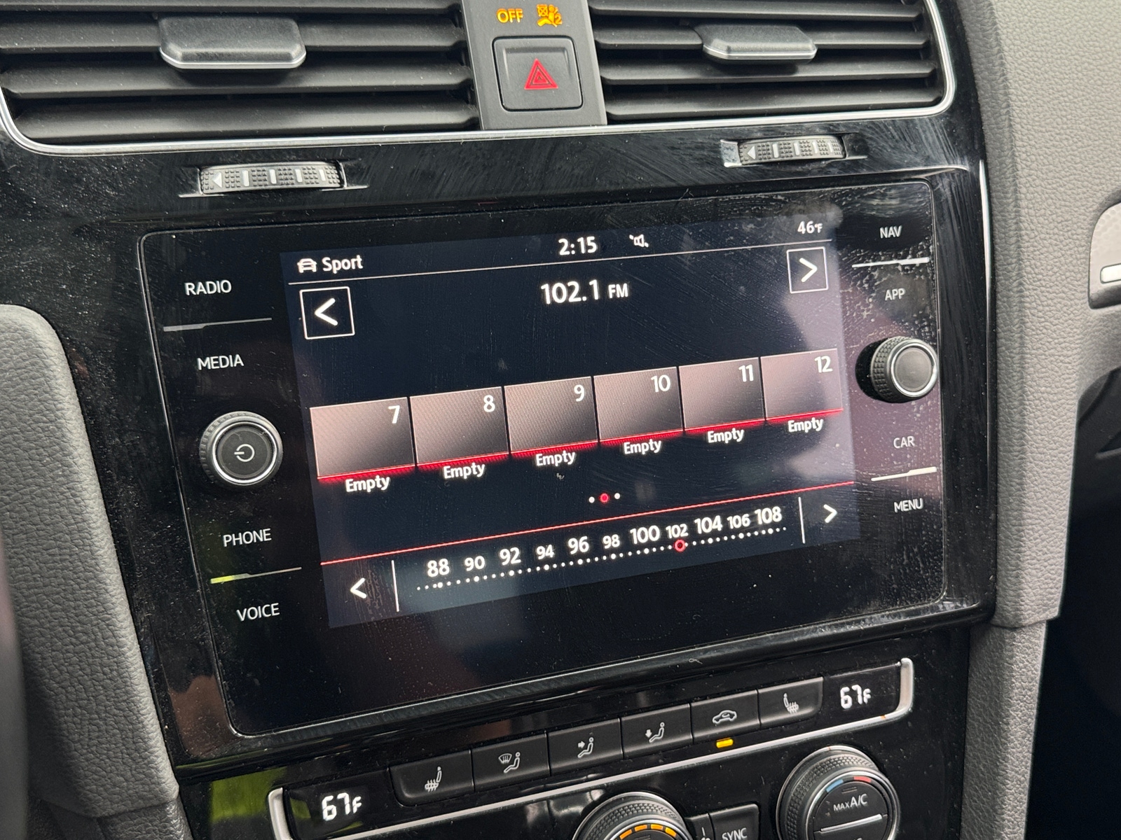 Thumbnail: 2019 Volkswagen Golf - 3