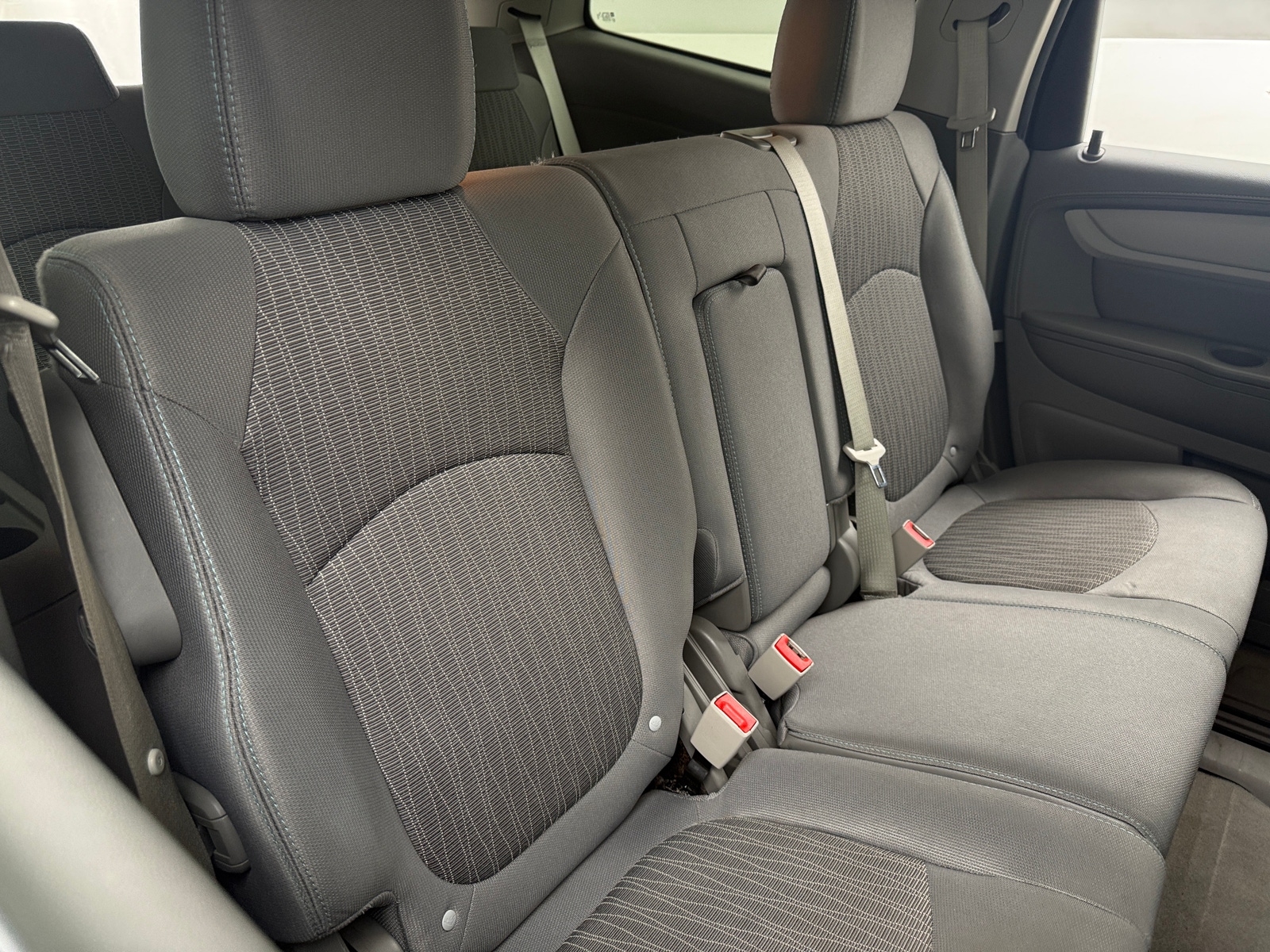 Thumbnail: 2017 Chevrolet Traverse - 6