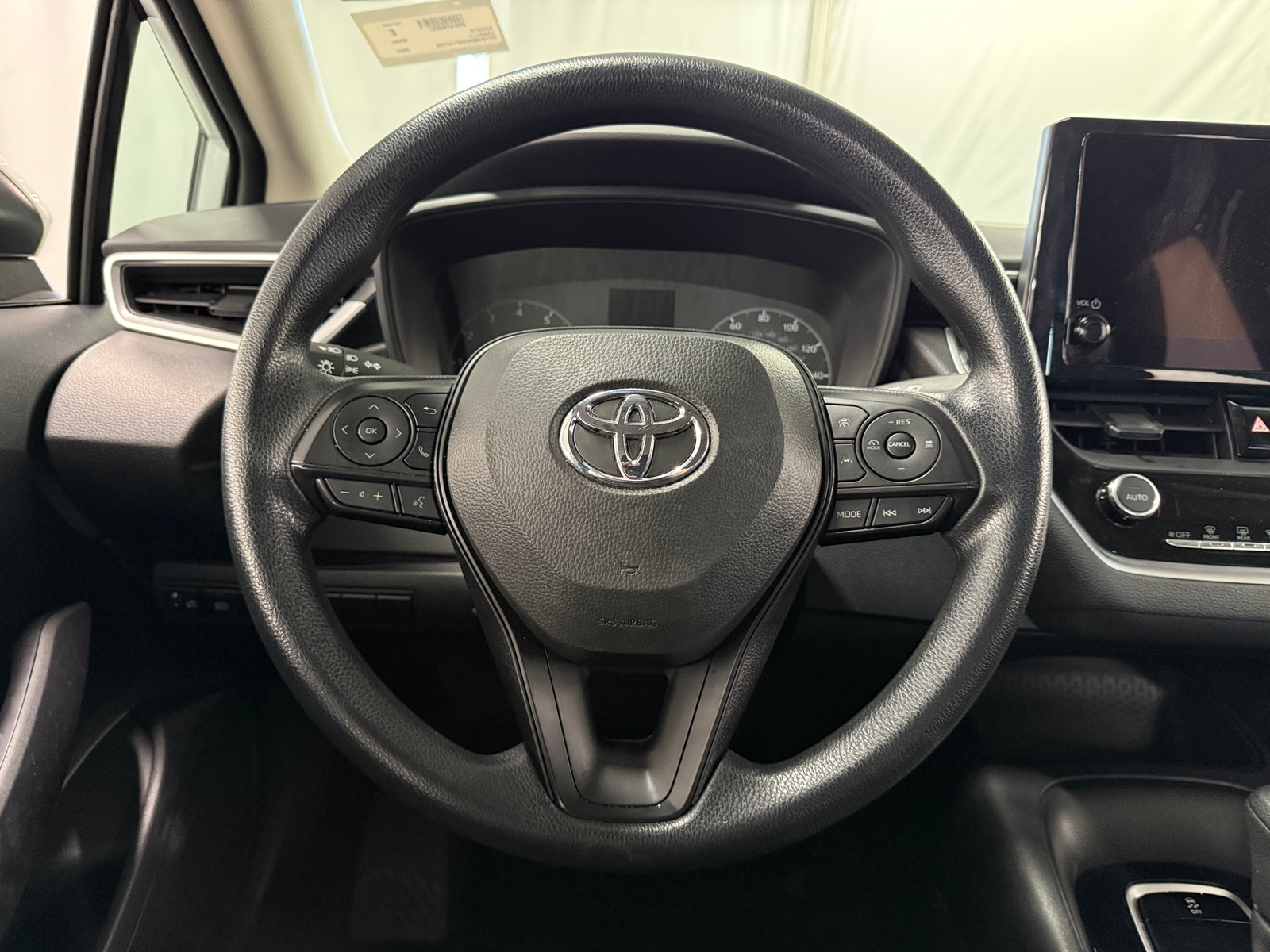 Thumbnail: 2024 Toyota Corolla - 5