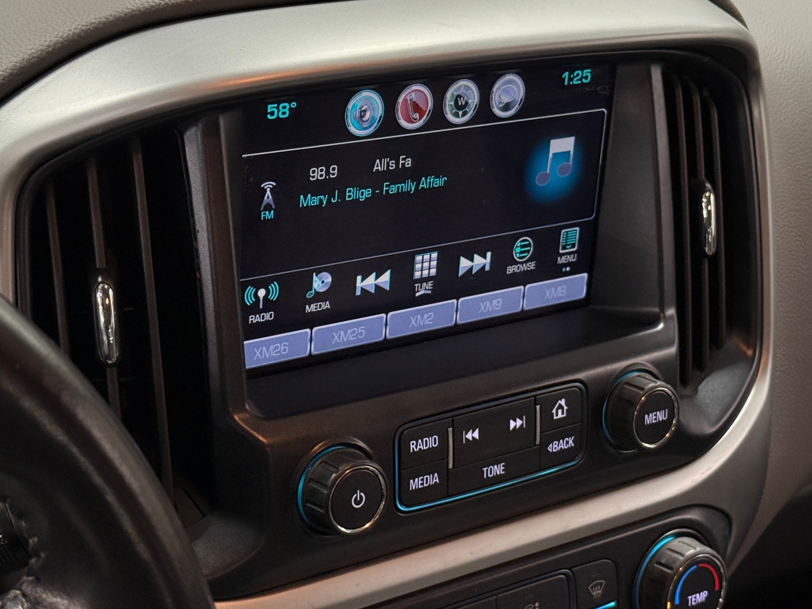 Thumbnail: 2017 Chevrolet Colorado - 4