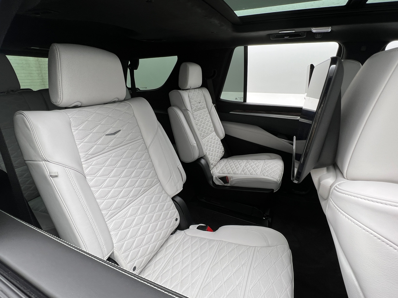 Thumbnail: 2025 Cadillac Escalade - 5