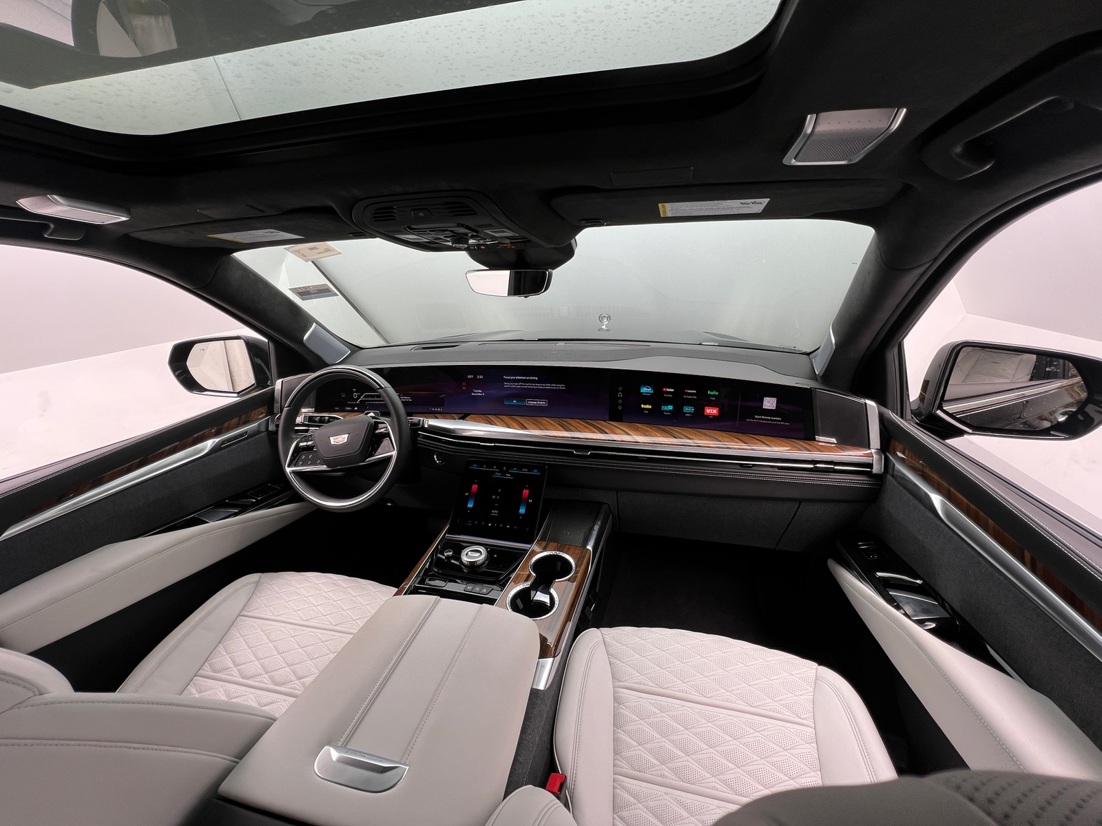 Thumbnail: 2025 Cadillac Escalade - 2