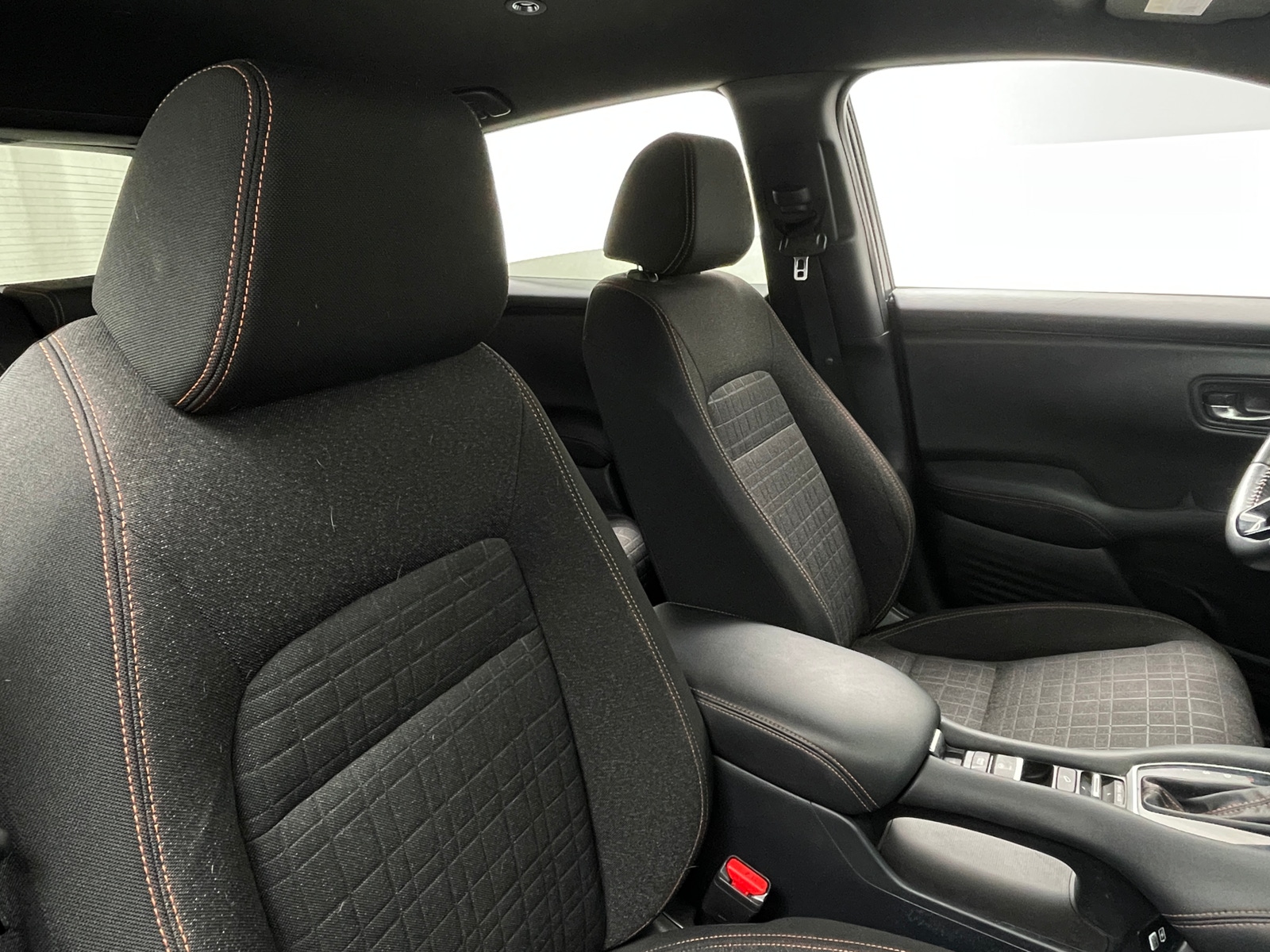 Thumbnail: 2023 Honda HR-V - 2